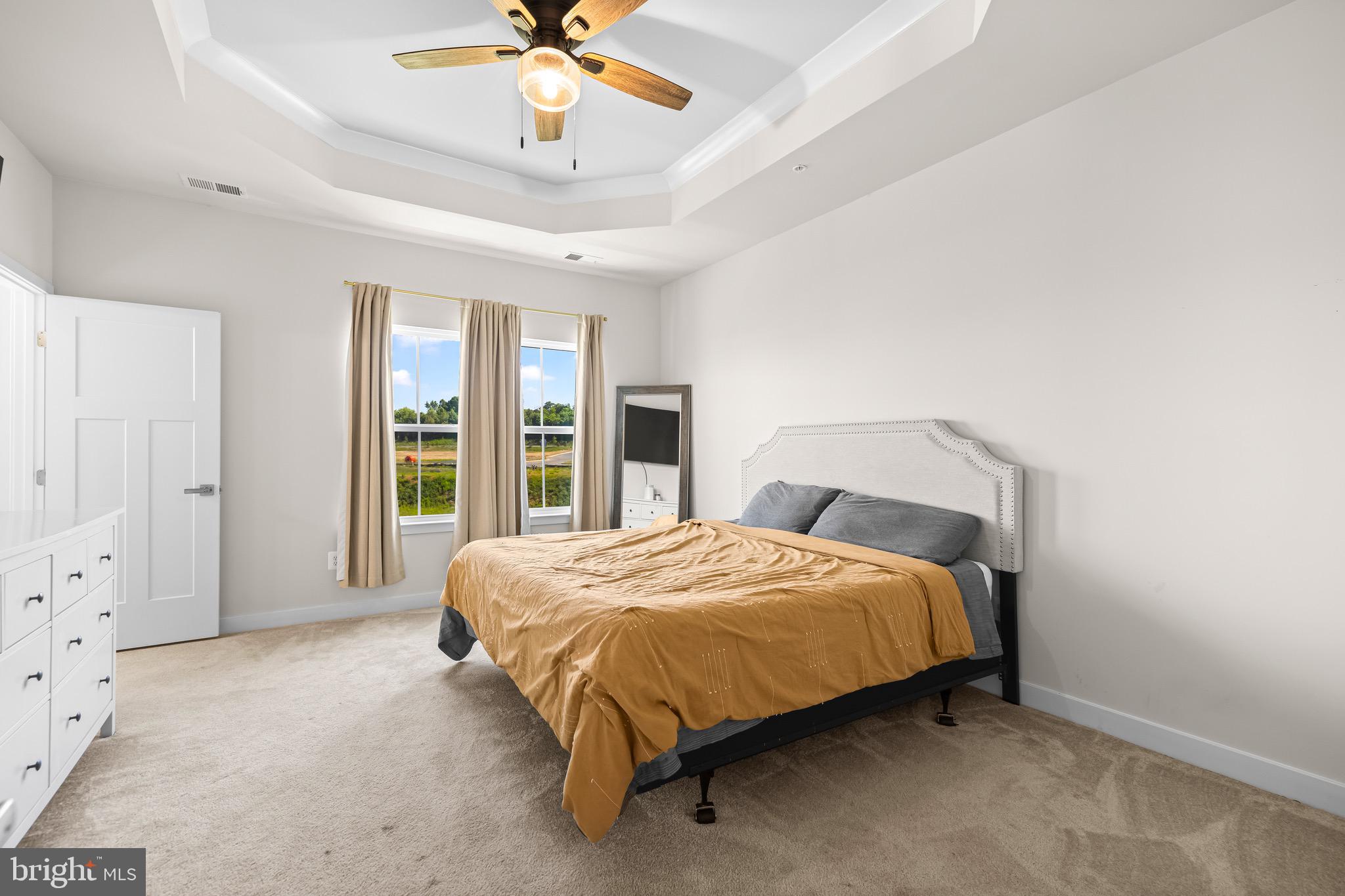 JAMES RUN TOWNHOMES - Residential Lease