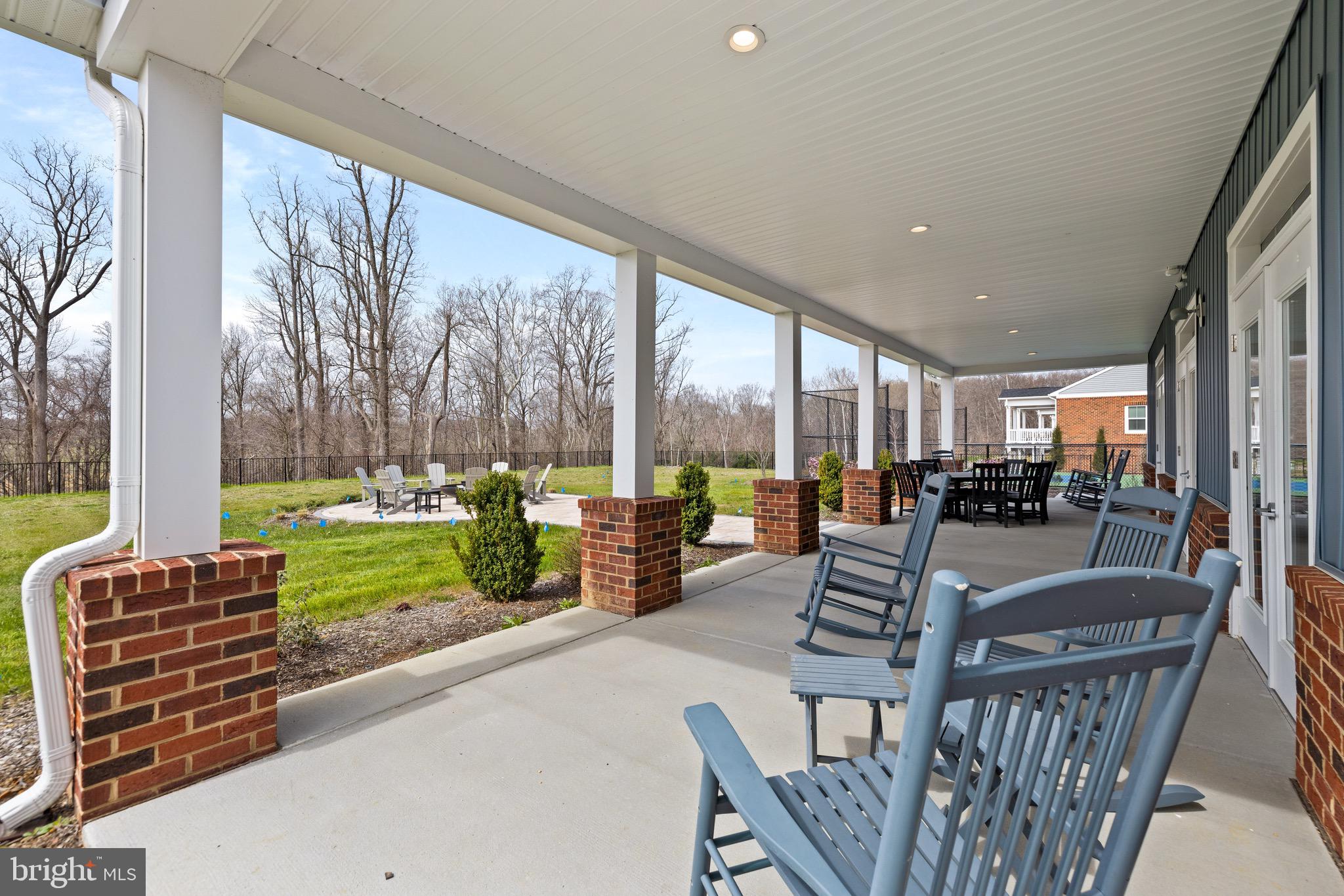 JAMES RUN TOWNHOMES - Residential Lease