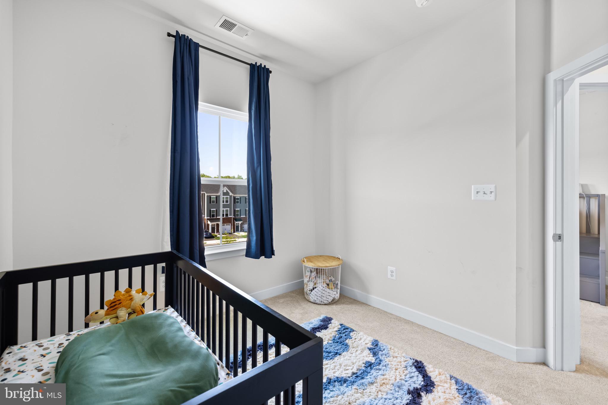 JAMES RUN TOWNHOMES - Residential Lease