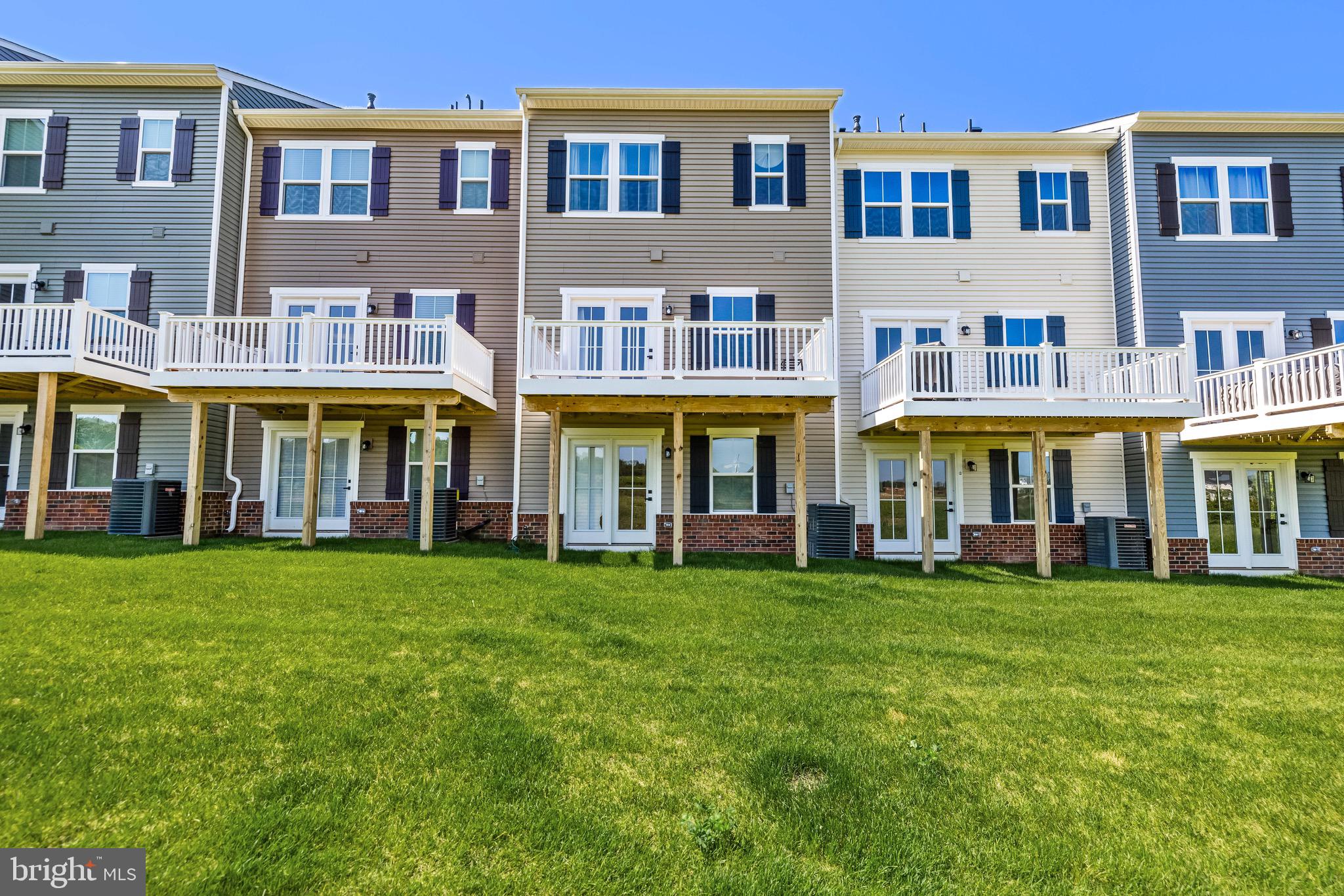 JAMES RUN TOWNHOMES - Residential Lease