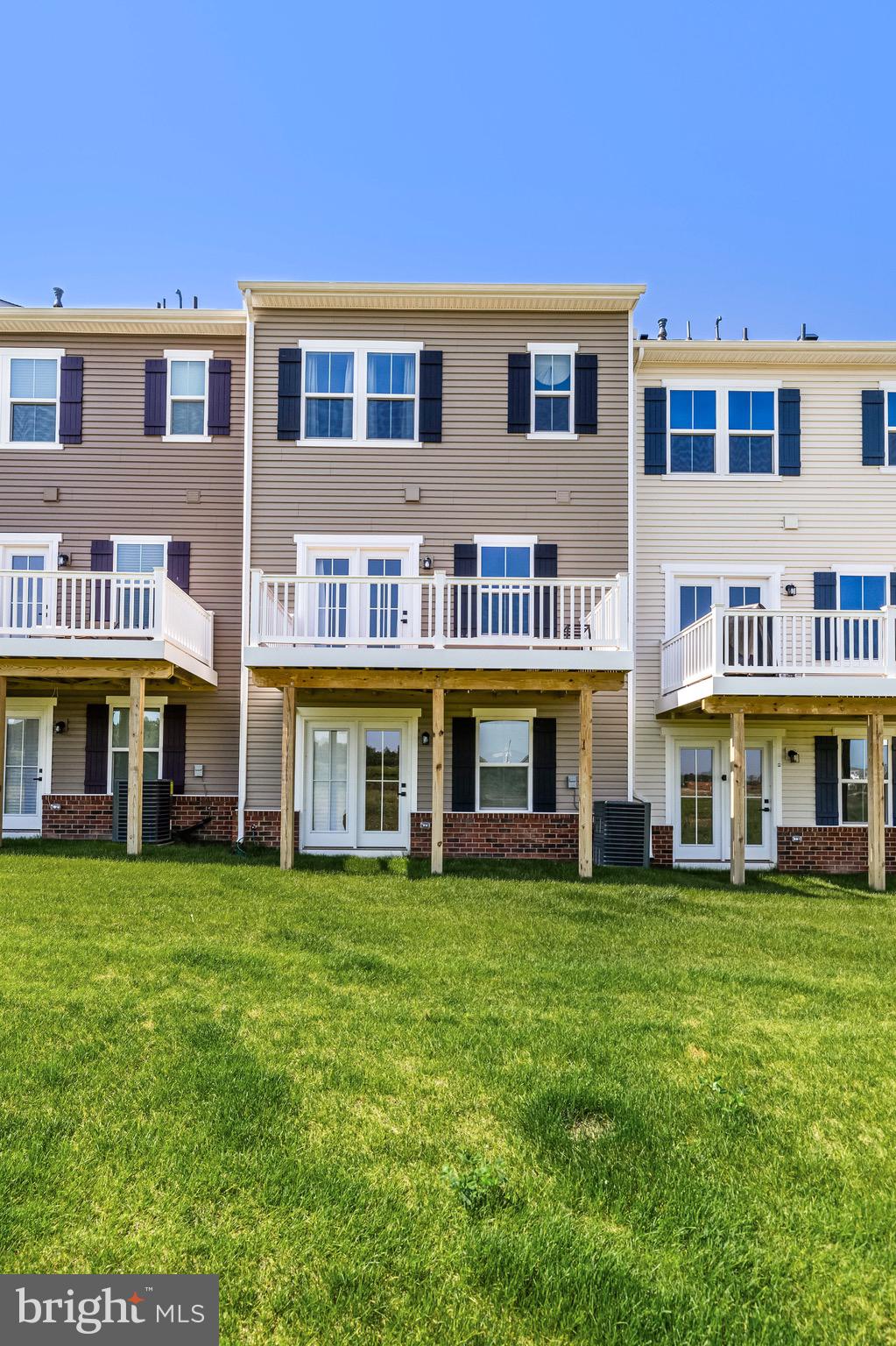 JAMES RUN TOWNHOMES - Residential Lease