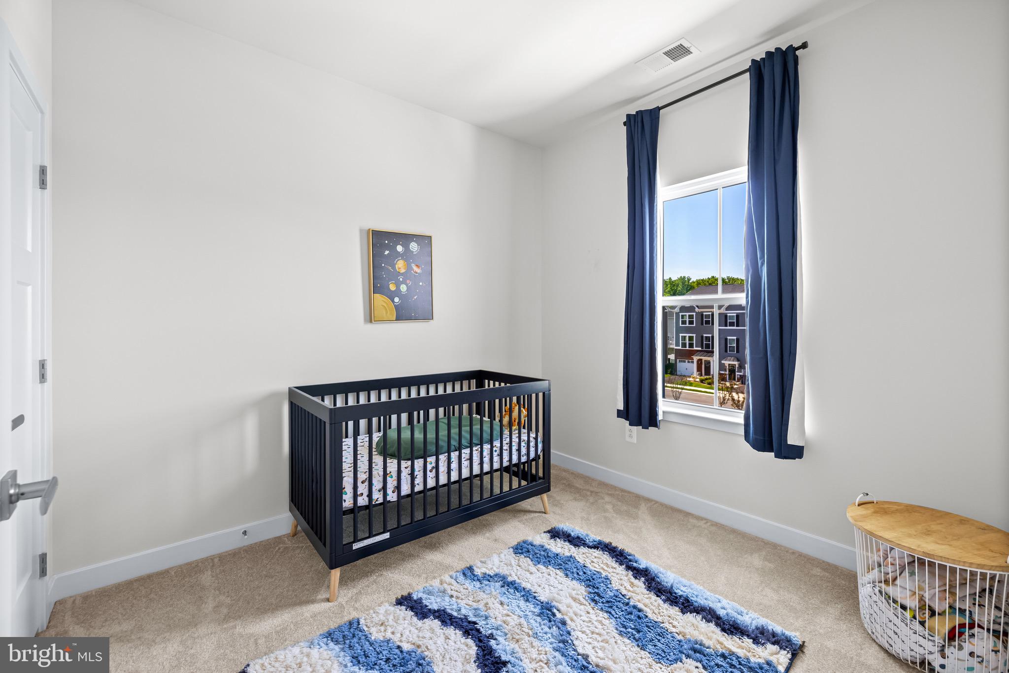 JAMES RUN TOWNHOMES - Residential Lease