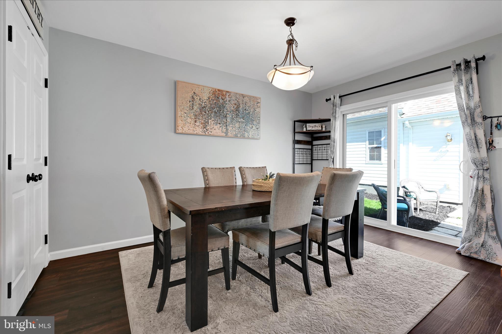 FLORIN HILL - Residential