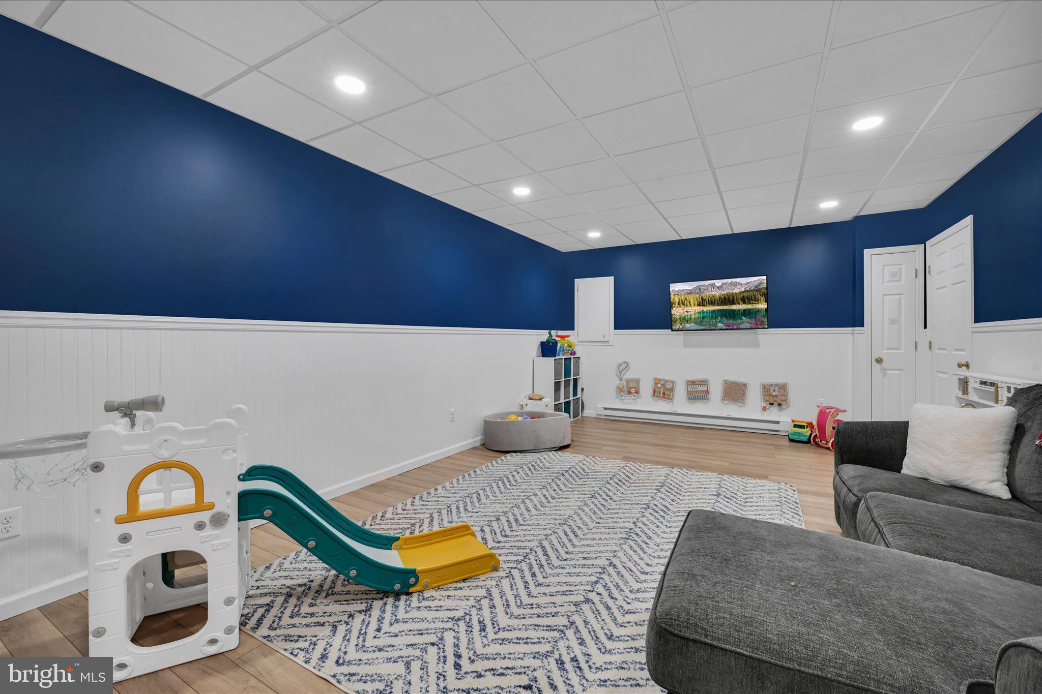 FLORIN HILL - Residential