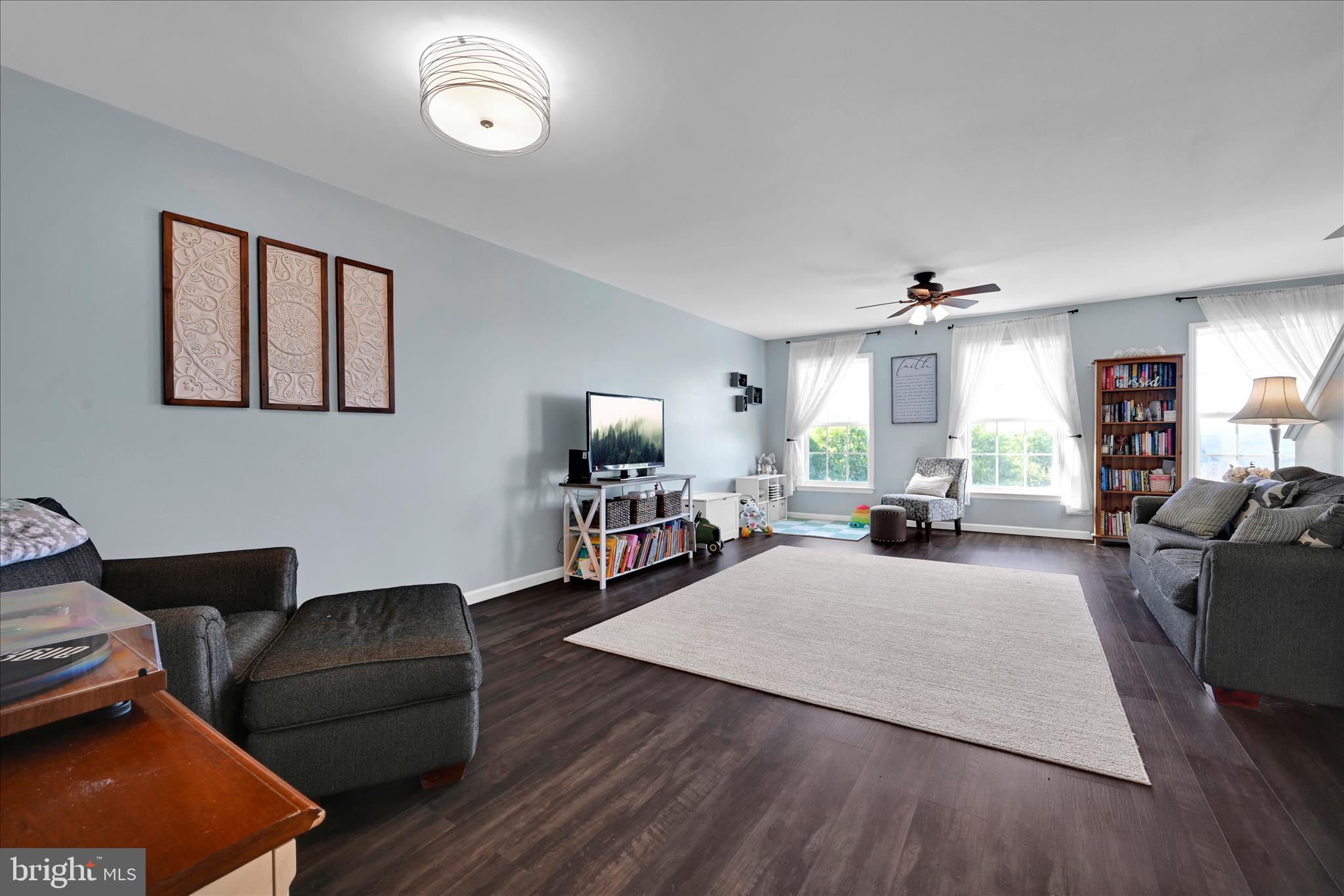 FLORIN HILL - Residential