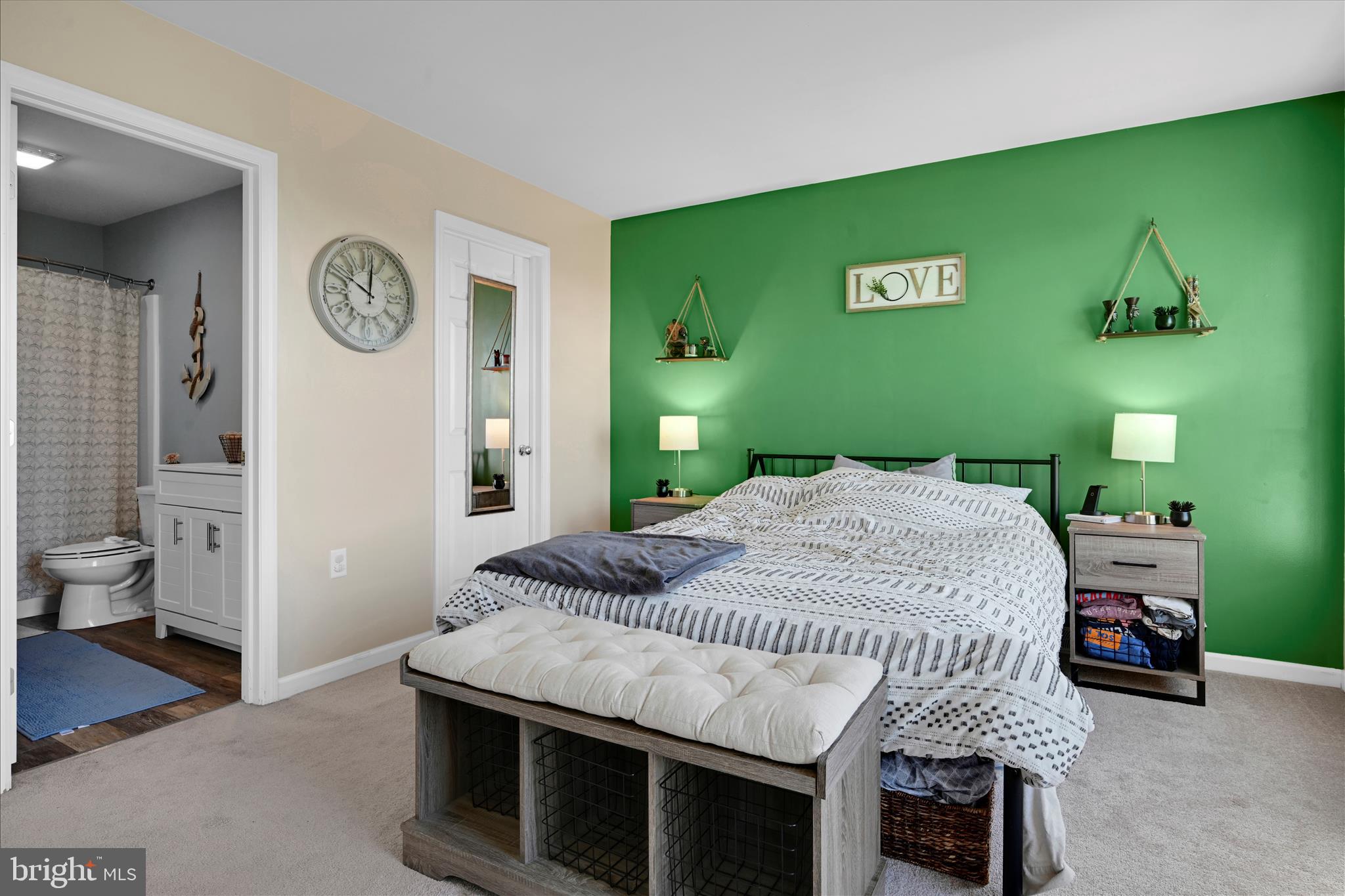 FLORIN HILL - Residential