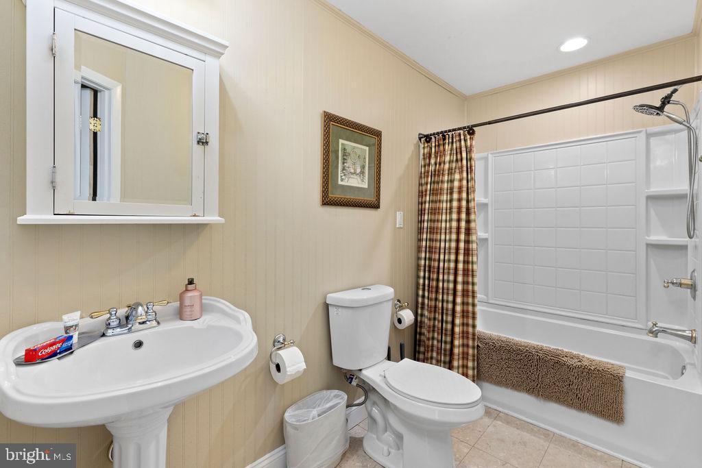 MASSANUTTEN - Residential