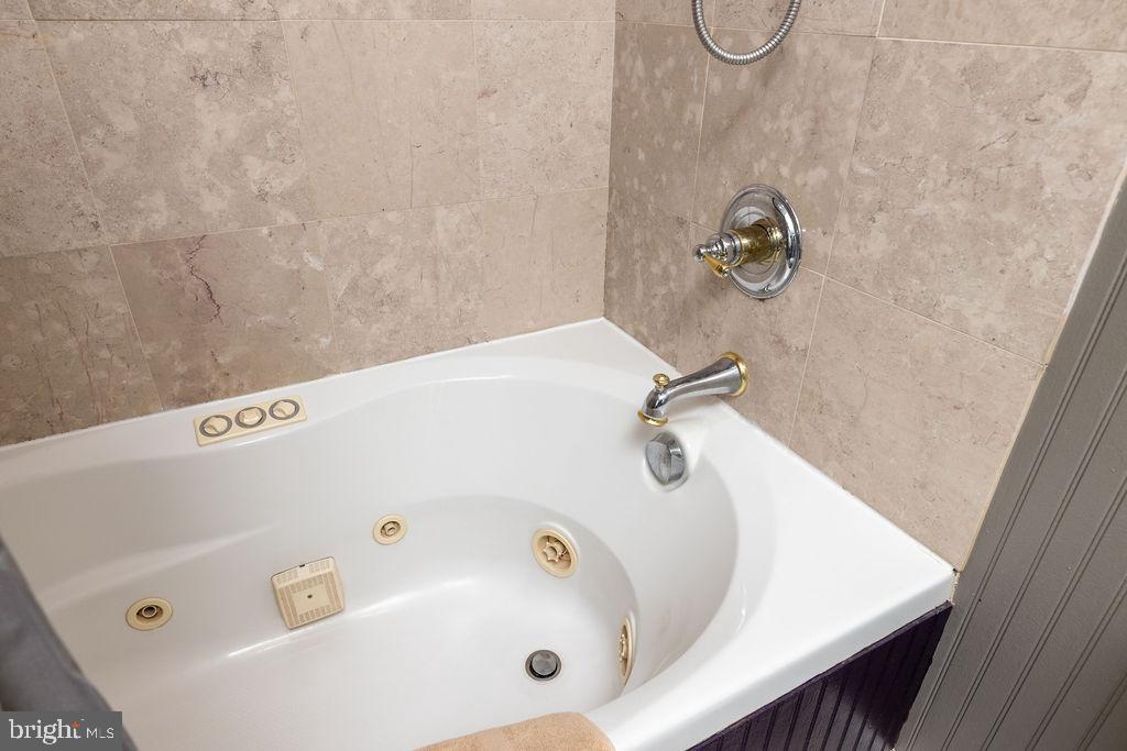 MASSANUTTEN - Residential