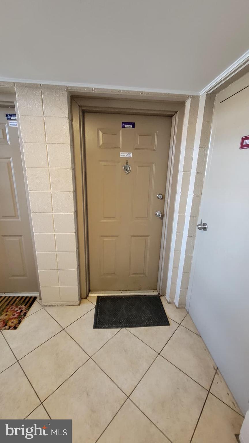 6301 HIL MAR DRIVE 4-3