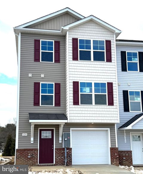 Townhouse For Sale - 167 Olga Drive<br/> Berkeley County, MARTINSBURG, WV 25403
