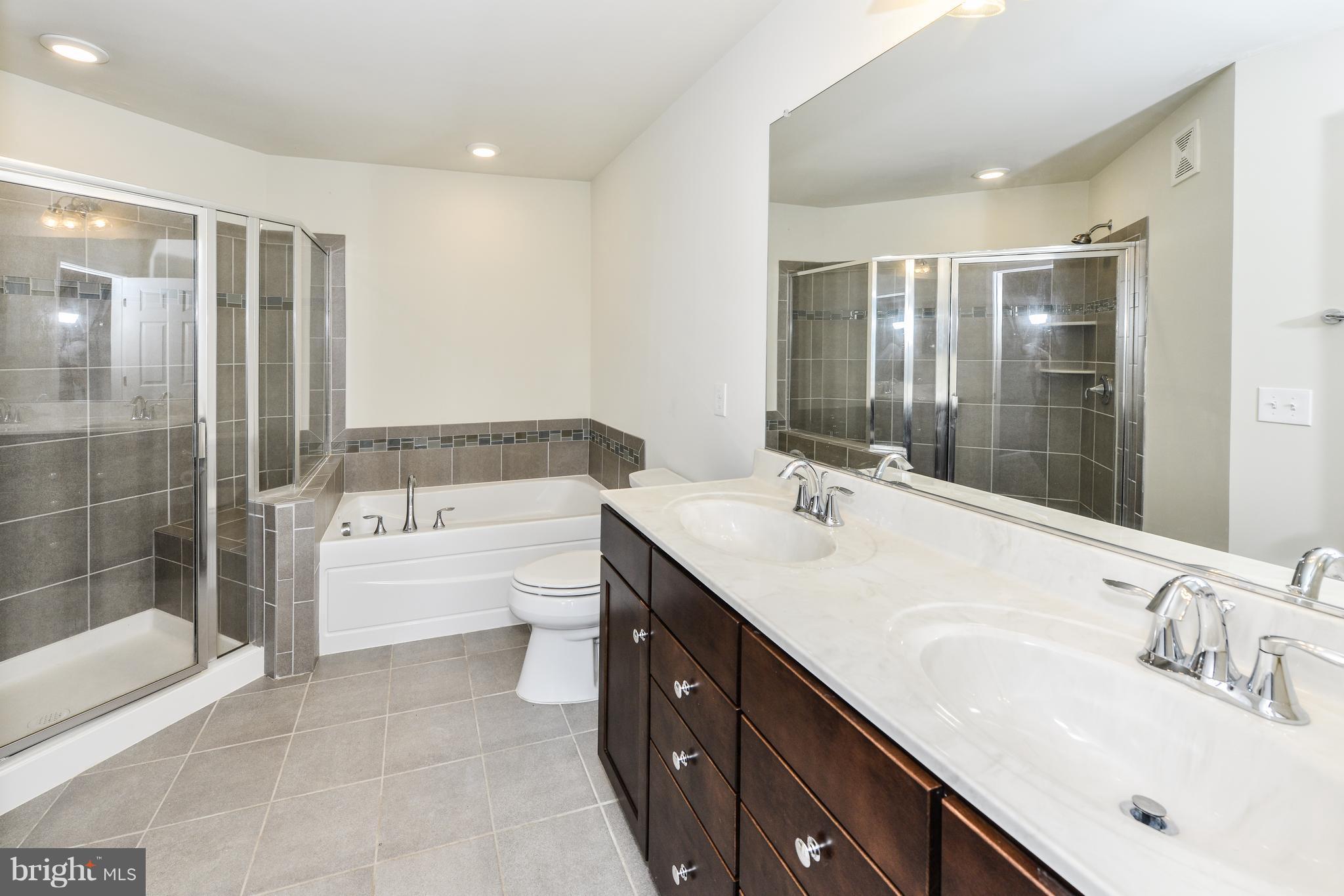 EAST GATE 3 CONDOMINIUM - Residential Lease