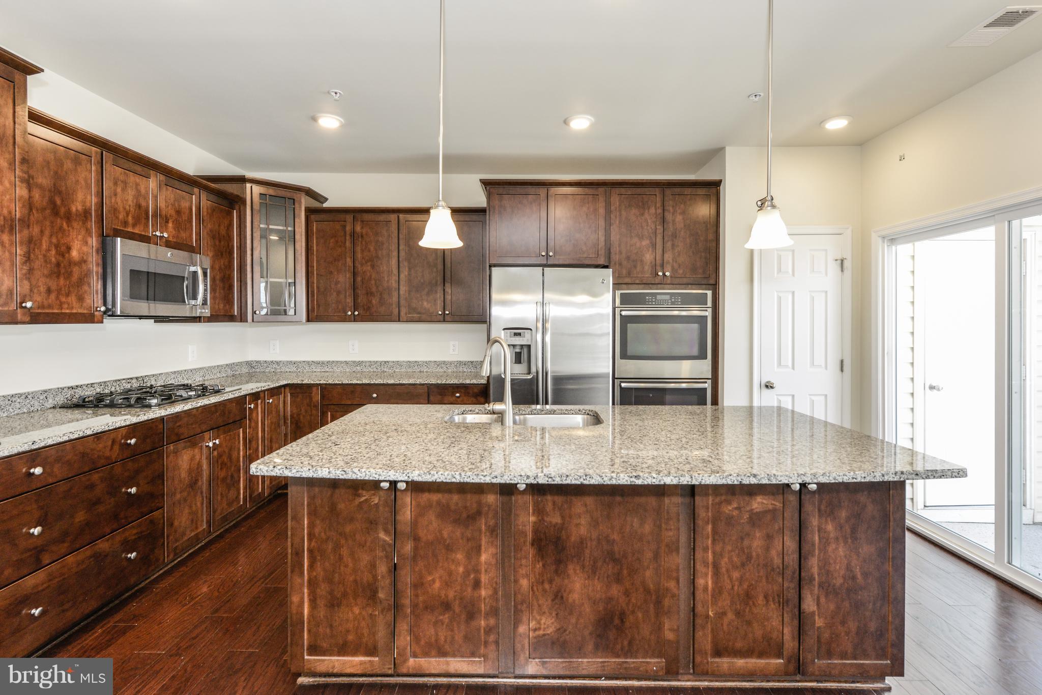 EAST GATE 3 CONDOMINIUM - Residential Lease