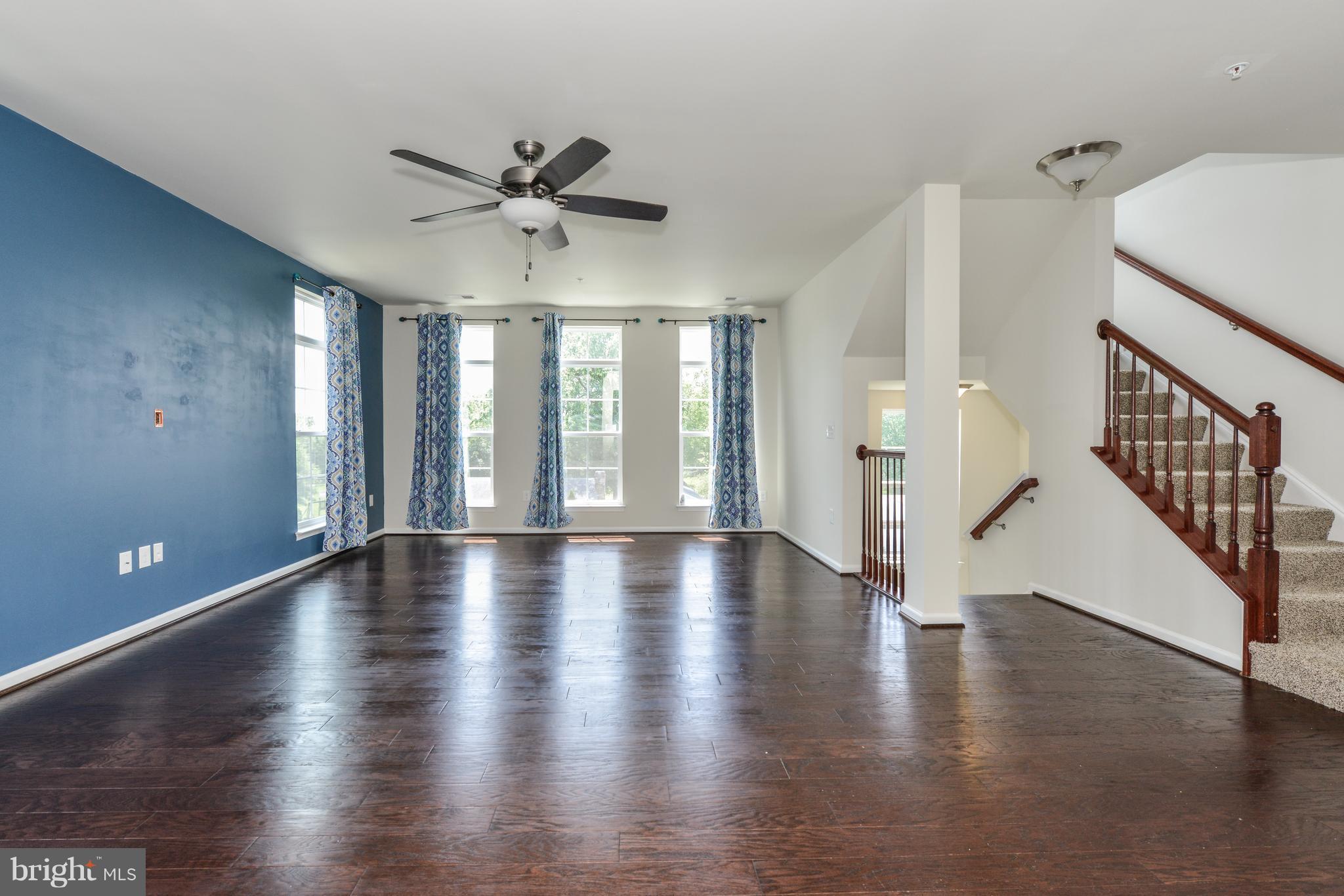 EAST GATE 3 CONDOMINIUM - Residential Lease