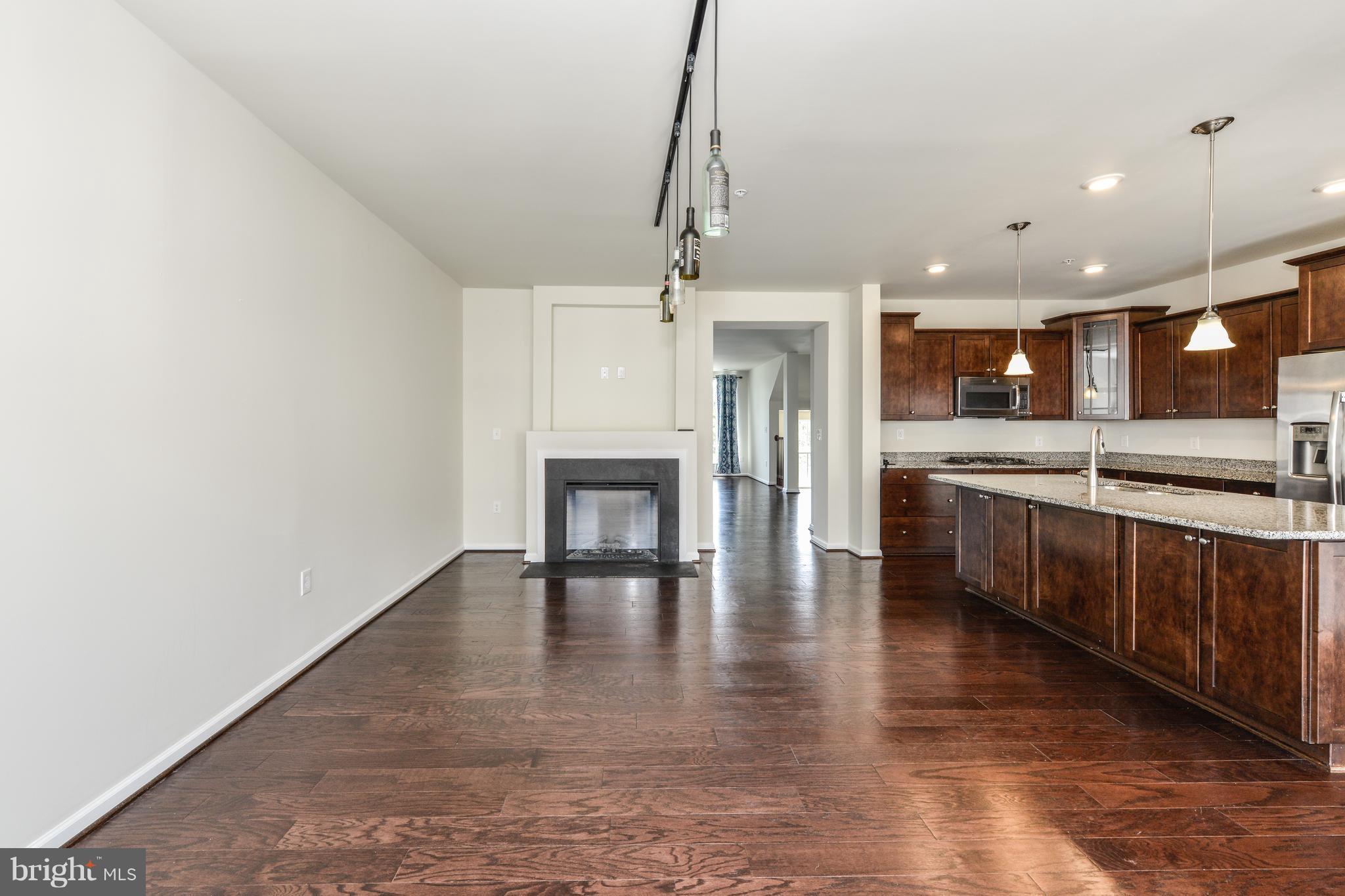 EAST GATE 3 CONDOMINIUM - Residential Lease