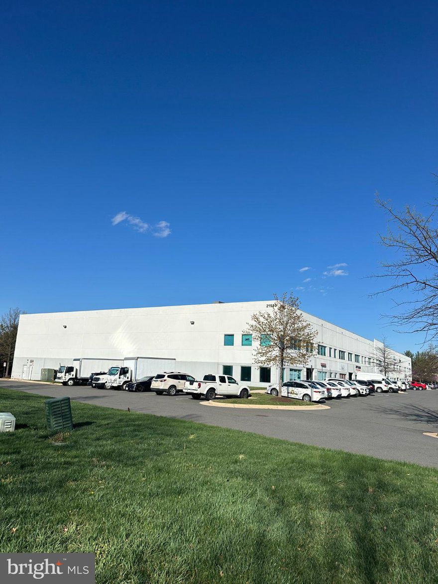 This building unit is good for an Investor or a User. Currently there are 3 Tenants in the building with approximately $120,000.00 income. Tenants are on a Month to Month rent.   The building includes 2 floors in the front of the building.  First floor can be used as a showroom or office and the second floor is an Office area.  Plenty unassigned parking spaces.  Ample room for trailer to back into the loading dock.
Warehouse area has one office, one bathroom and gas heat. No A/C. Warehouse is located in the rear of the building unit.  Unit is solid built
28 ft high ceiling in the warehouse area.