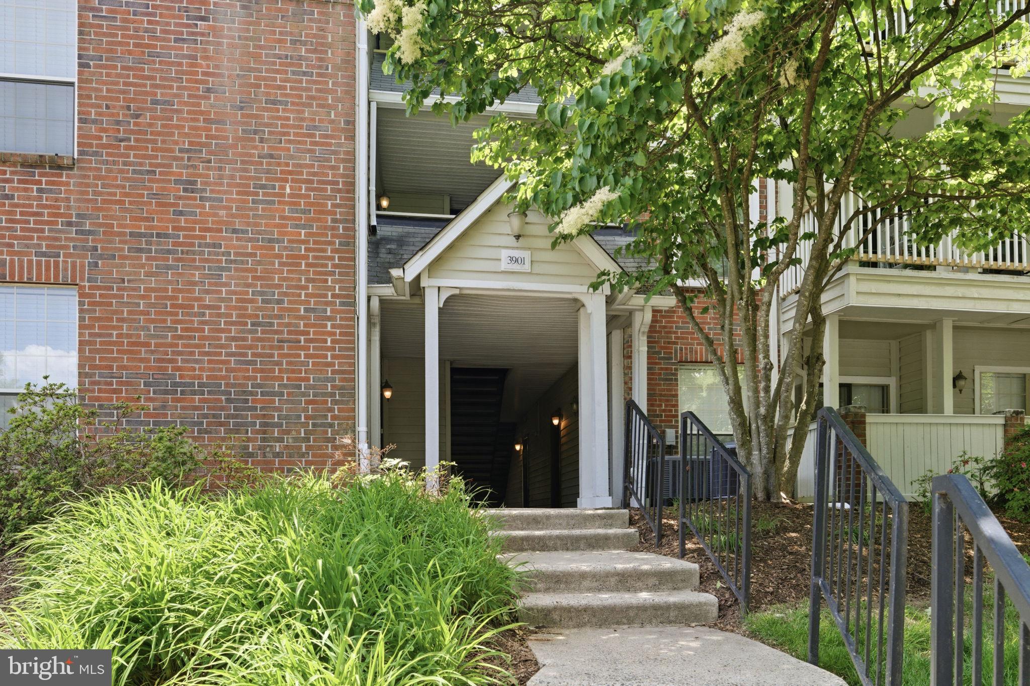 3901 PENDERVIEW DRIVE 1534