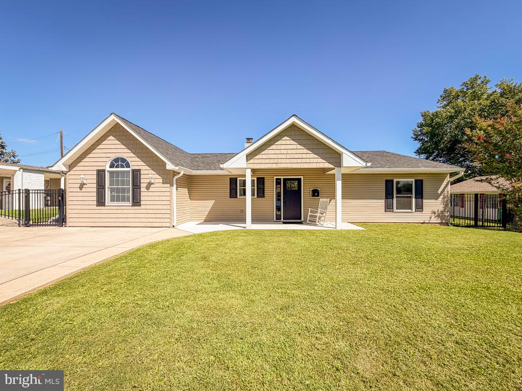 27 VIOLETWOOD DRIVE