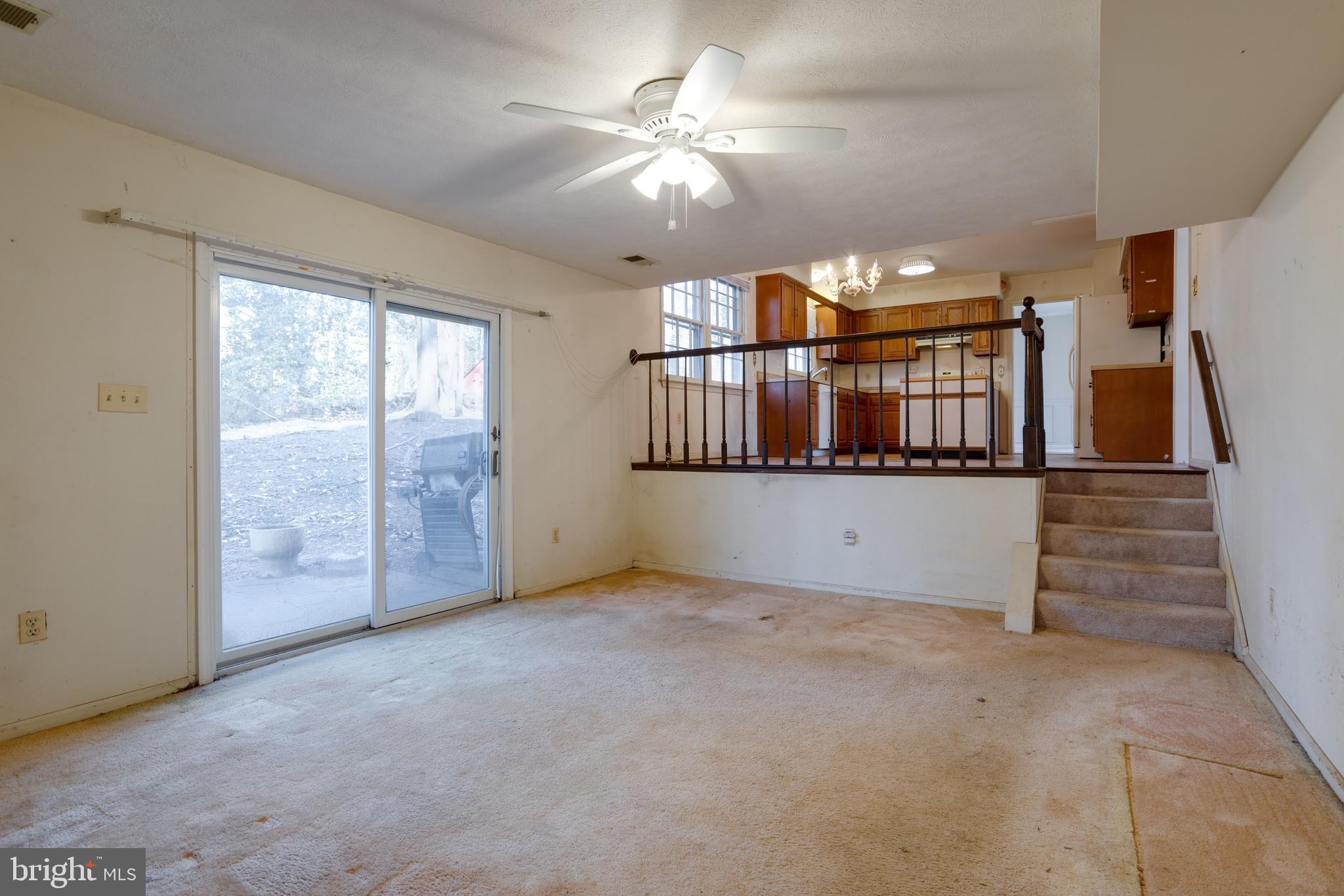 HOLLY PARK - Residential