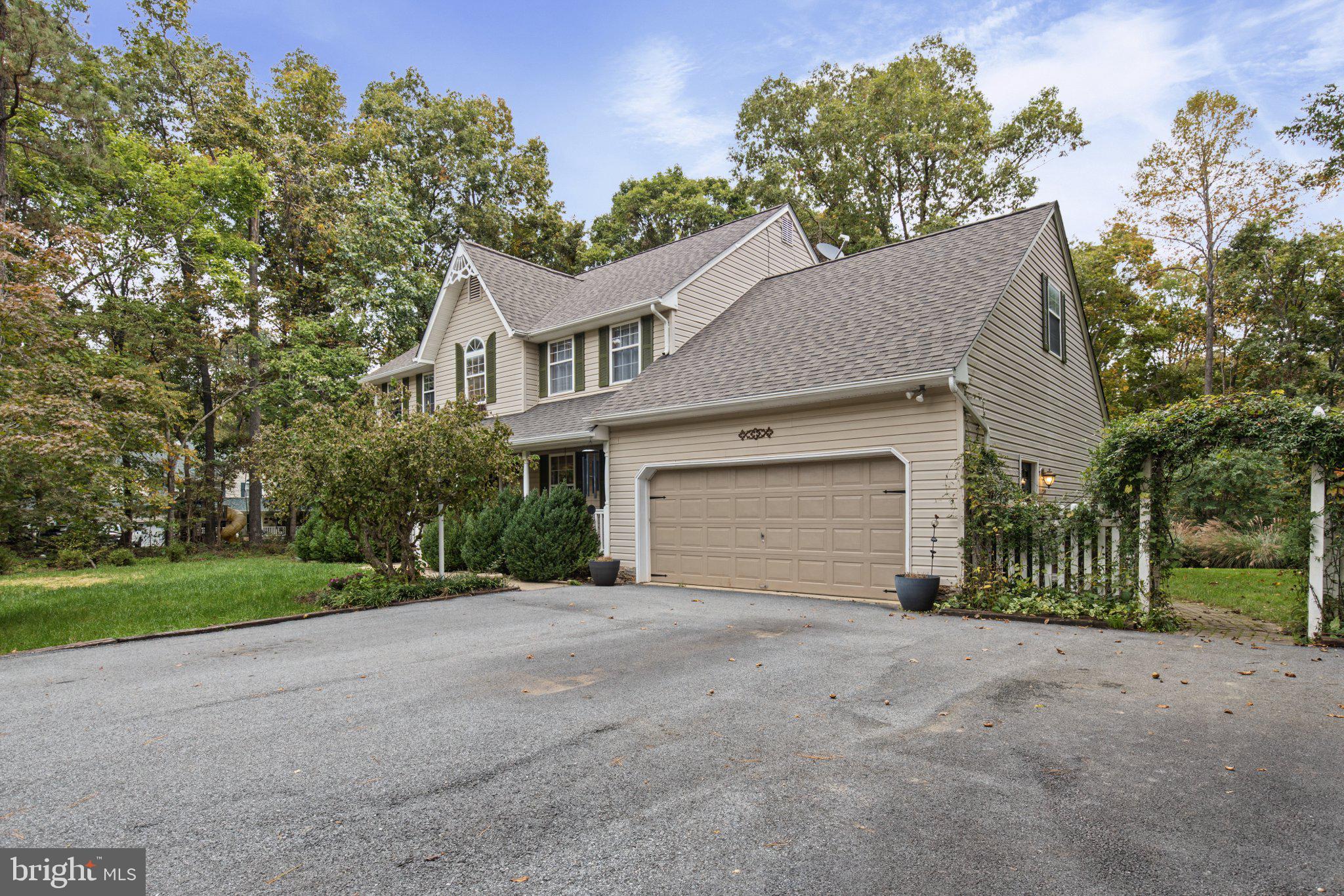 27920 RECTORY COURT