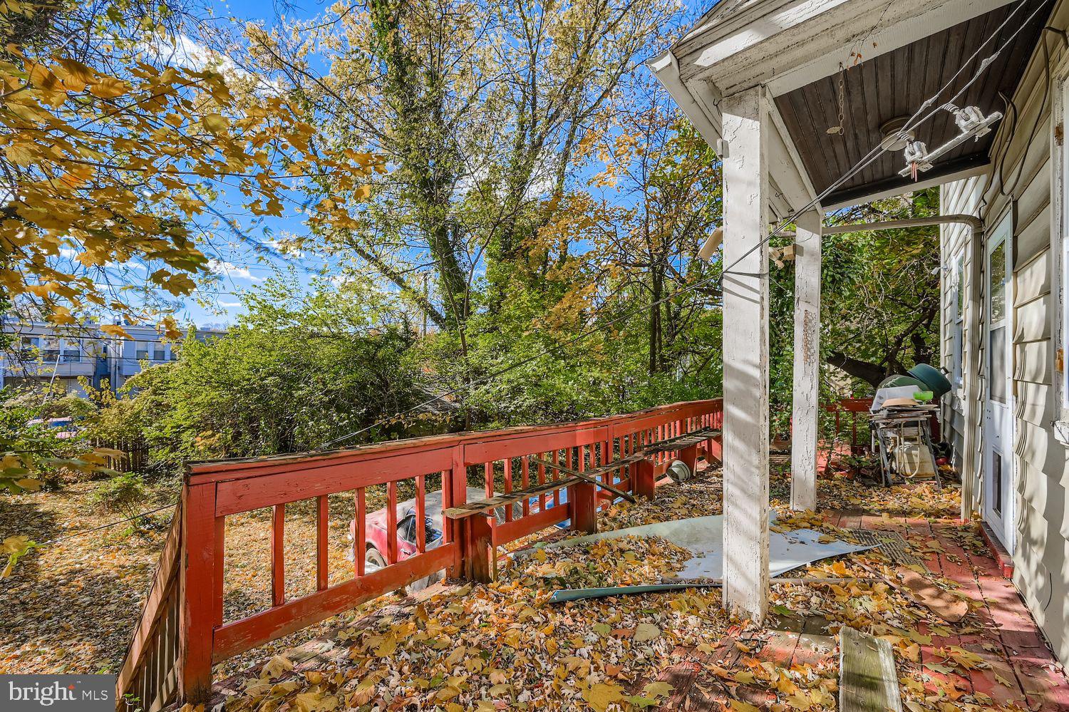 GARRISON - Residential