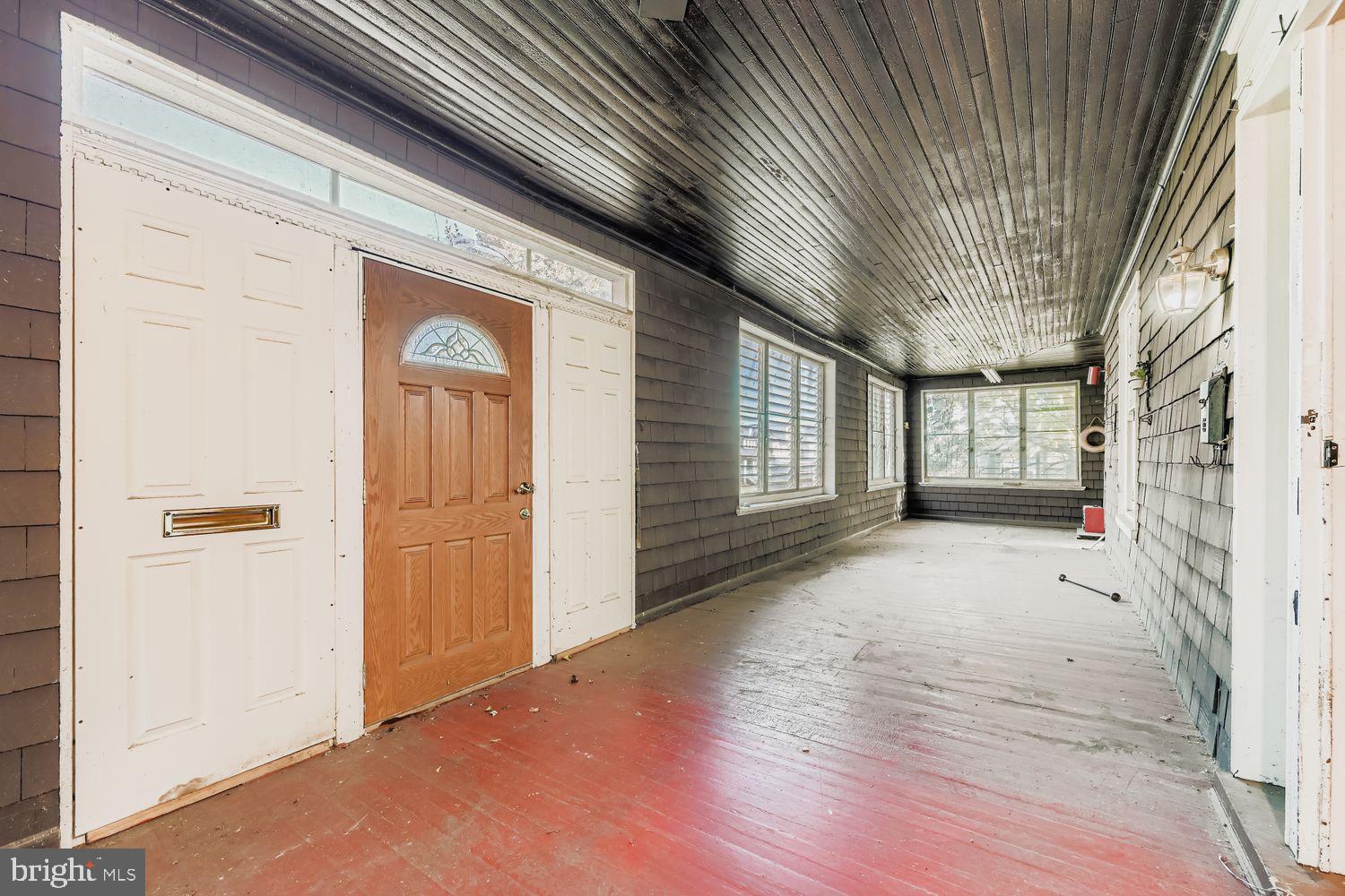 GARRISON - Residential