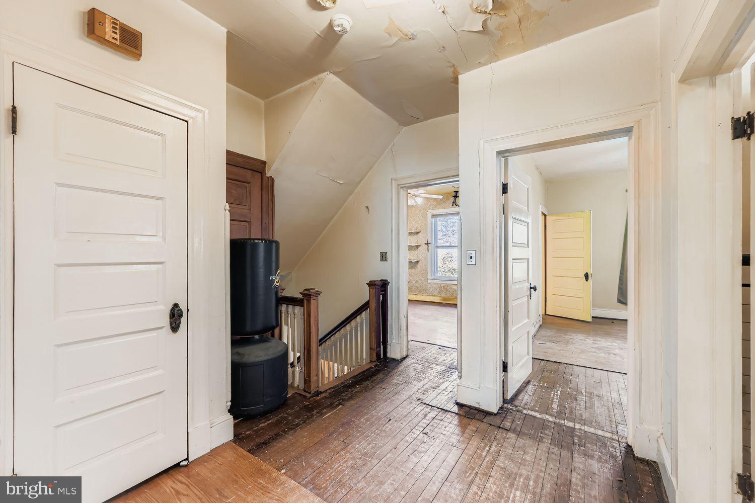 GARRISON - Residential