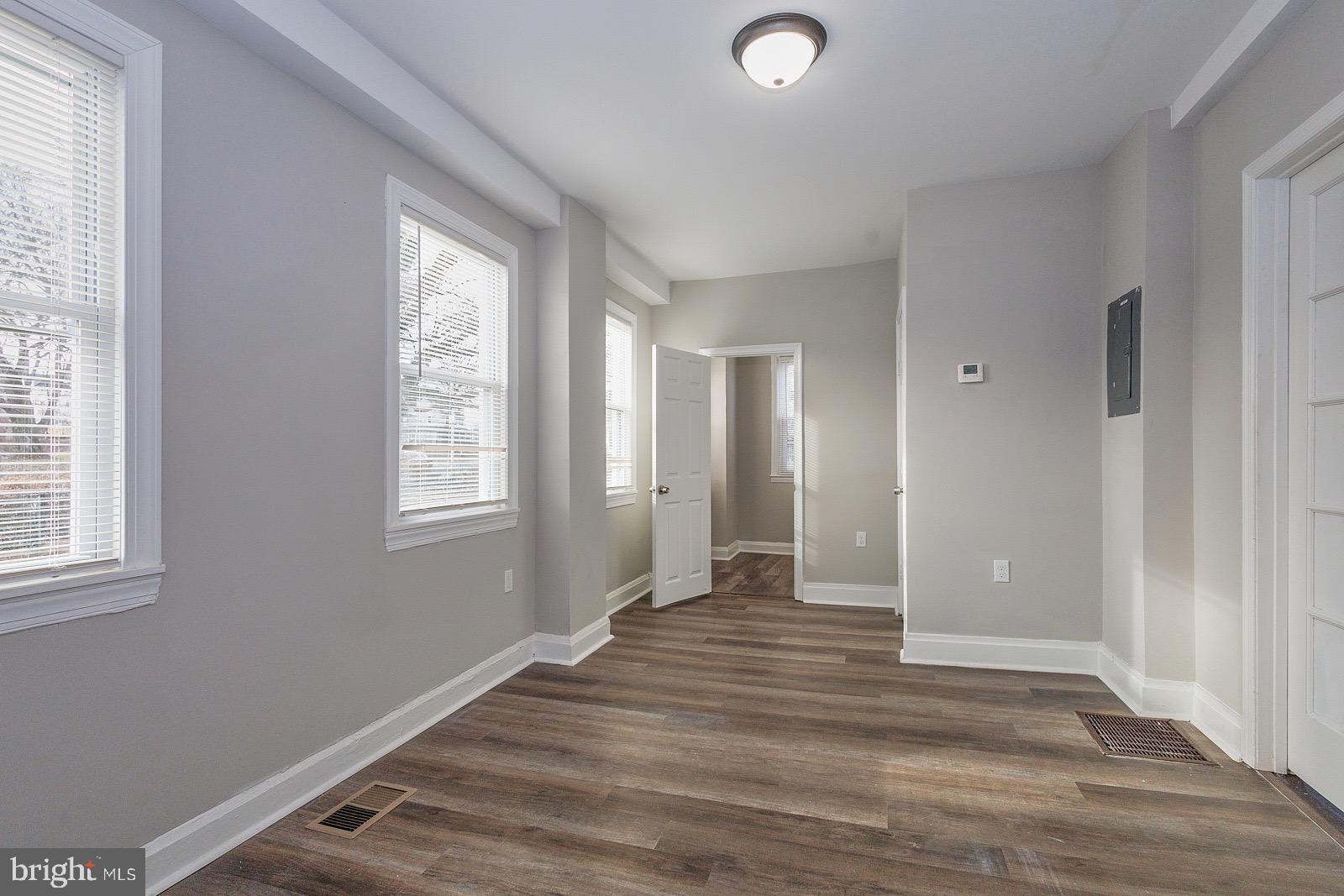 WINDSOR HILLS - Residential Lease