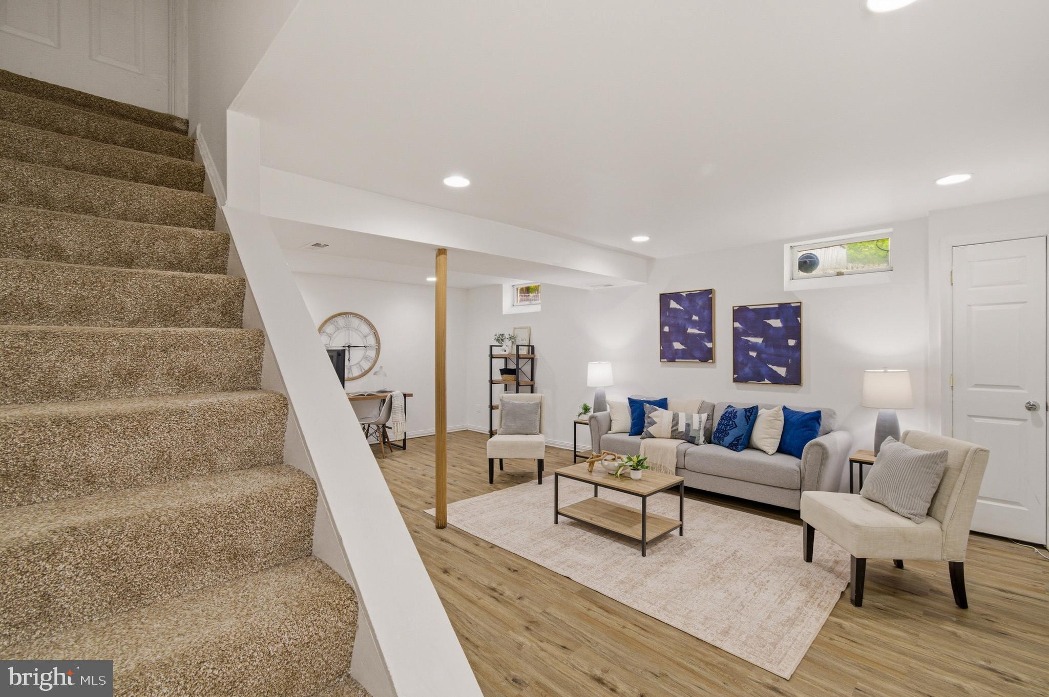 MONTGOMERY MEADOWS - Residential