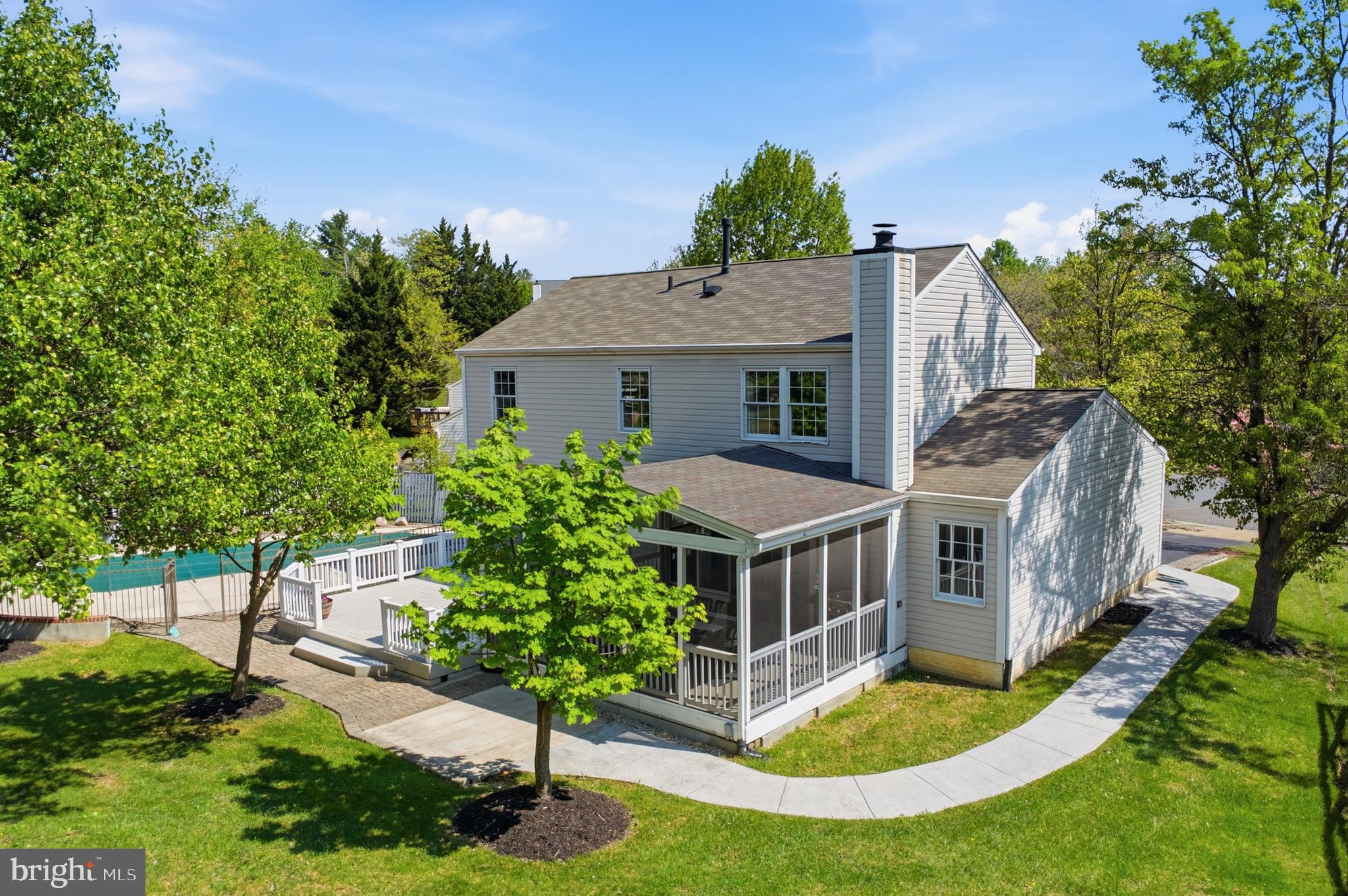 MONTGOMERY MEADOWS - Residential