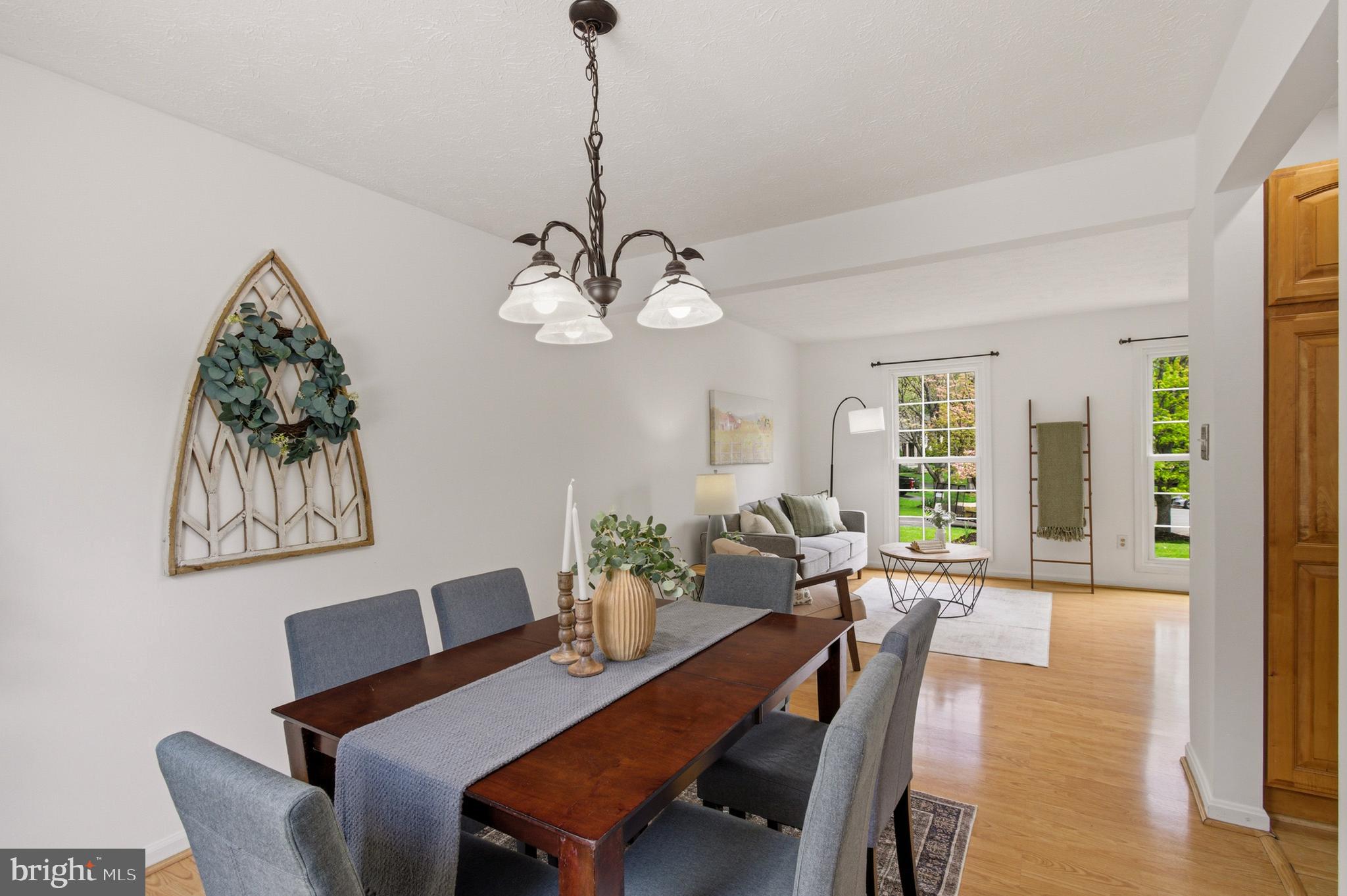 MONTGOMERY MEADOWS - Residential