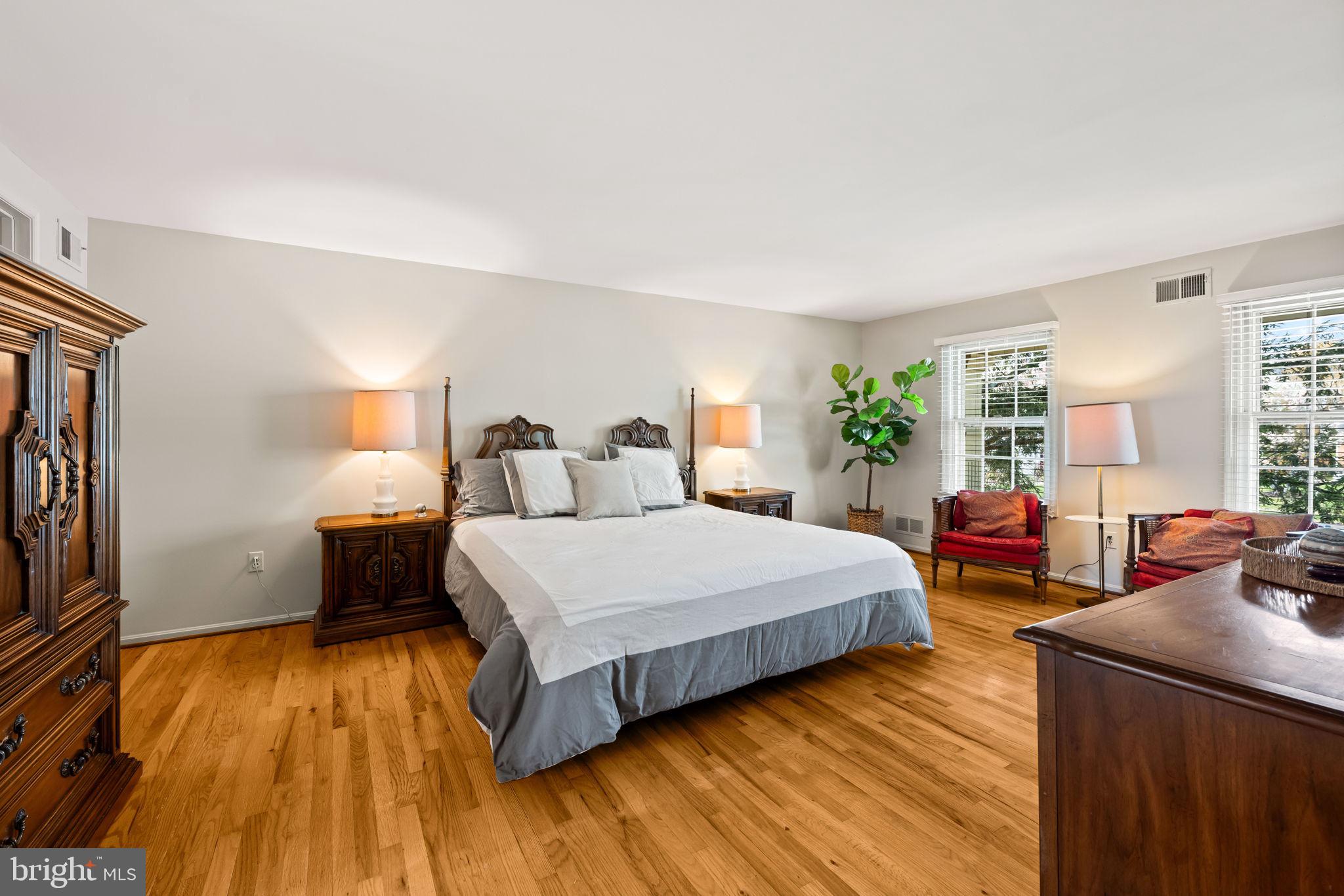 SEMINARY RIDGE - Residential