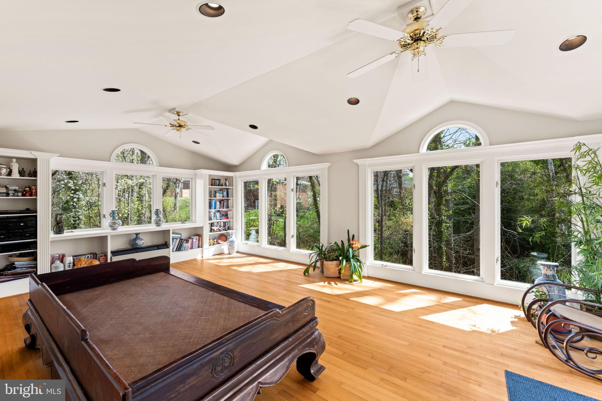 SEMINARY RIDGE - Residential