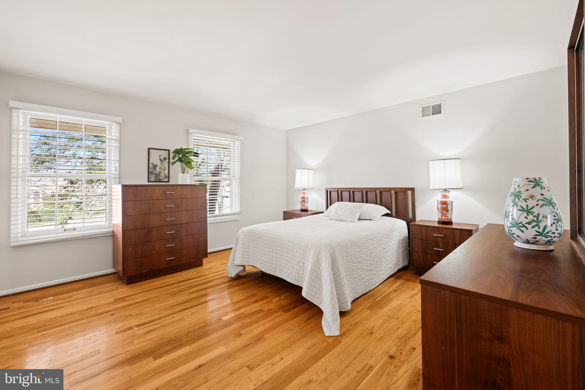 SEMINARY RIDGE - Residential