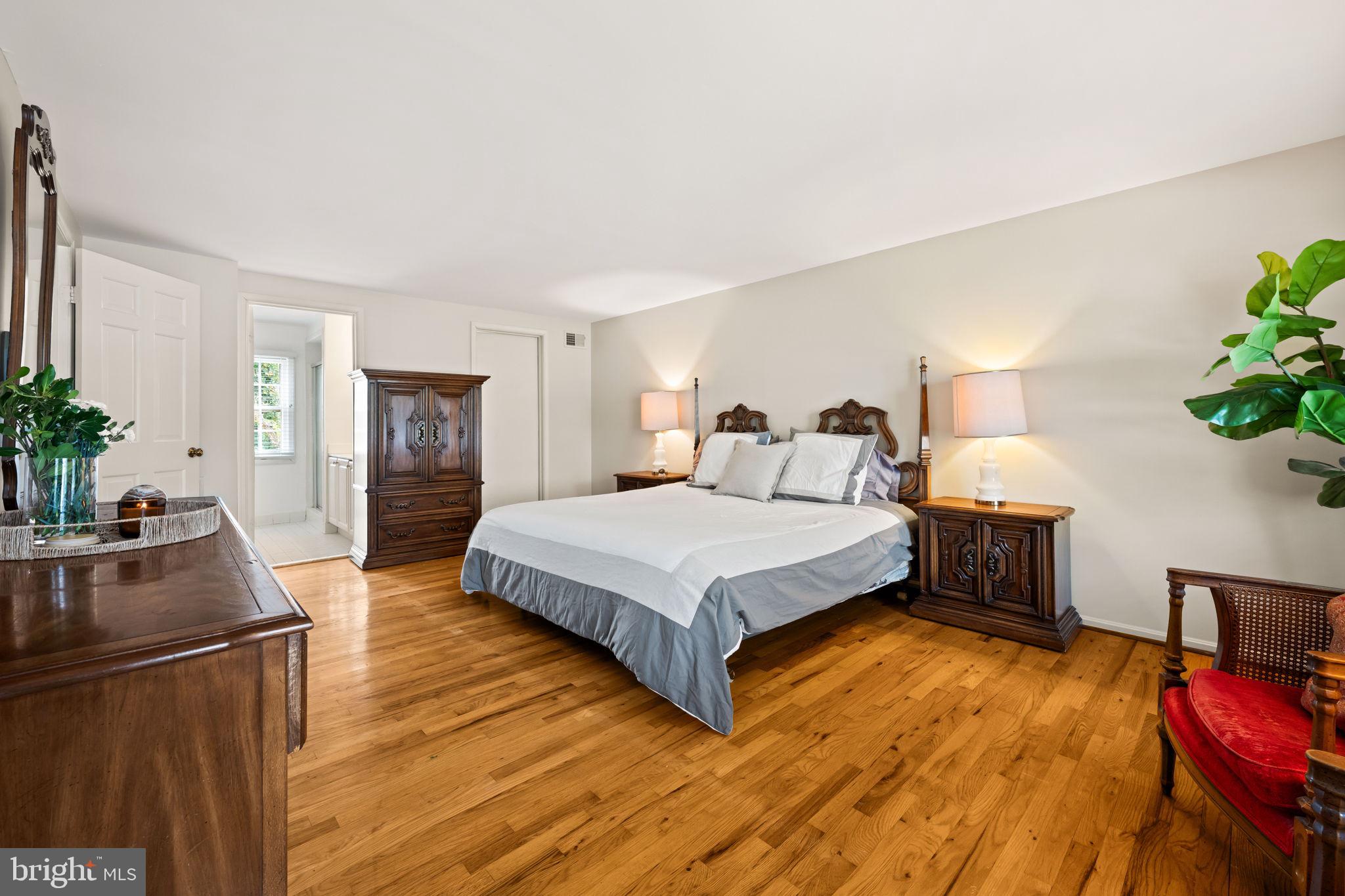 SEMINARY RIDGE - Residential