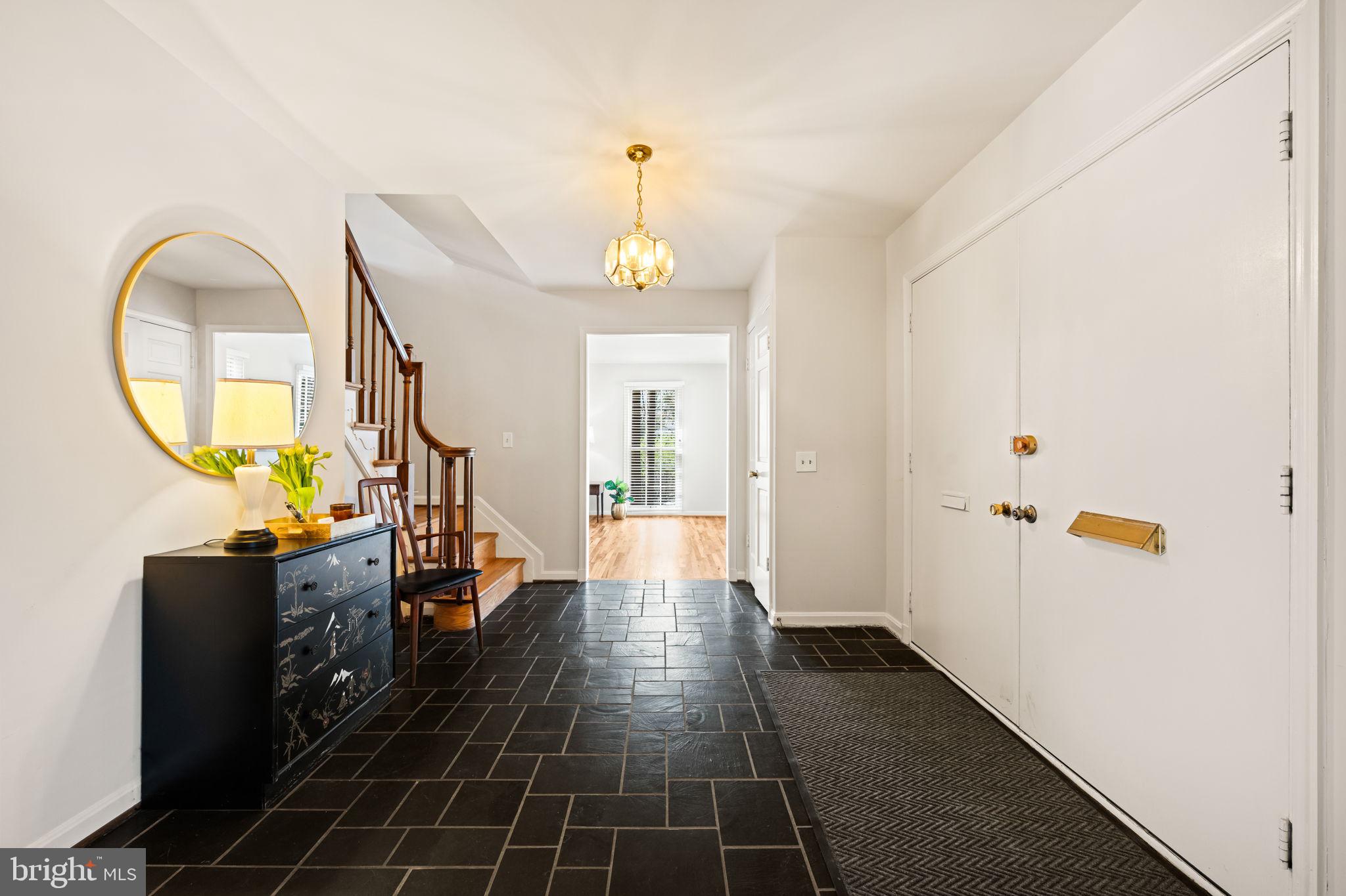 3705 TEMPLETON PLACE