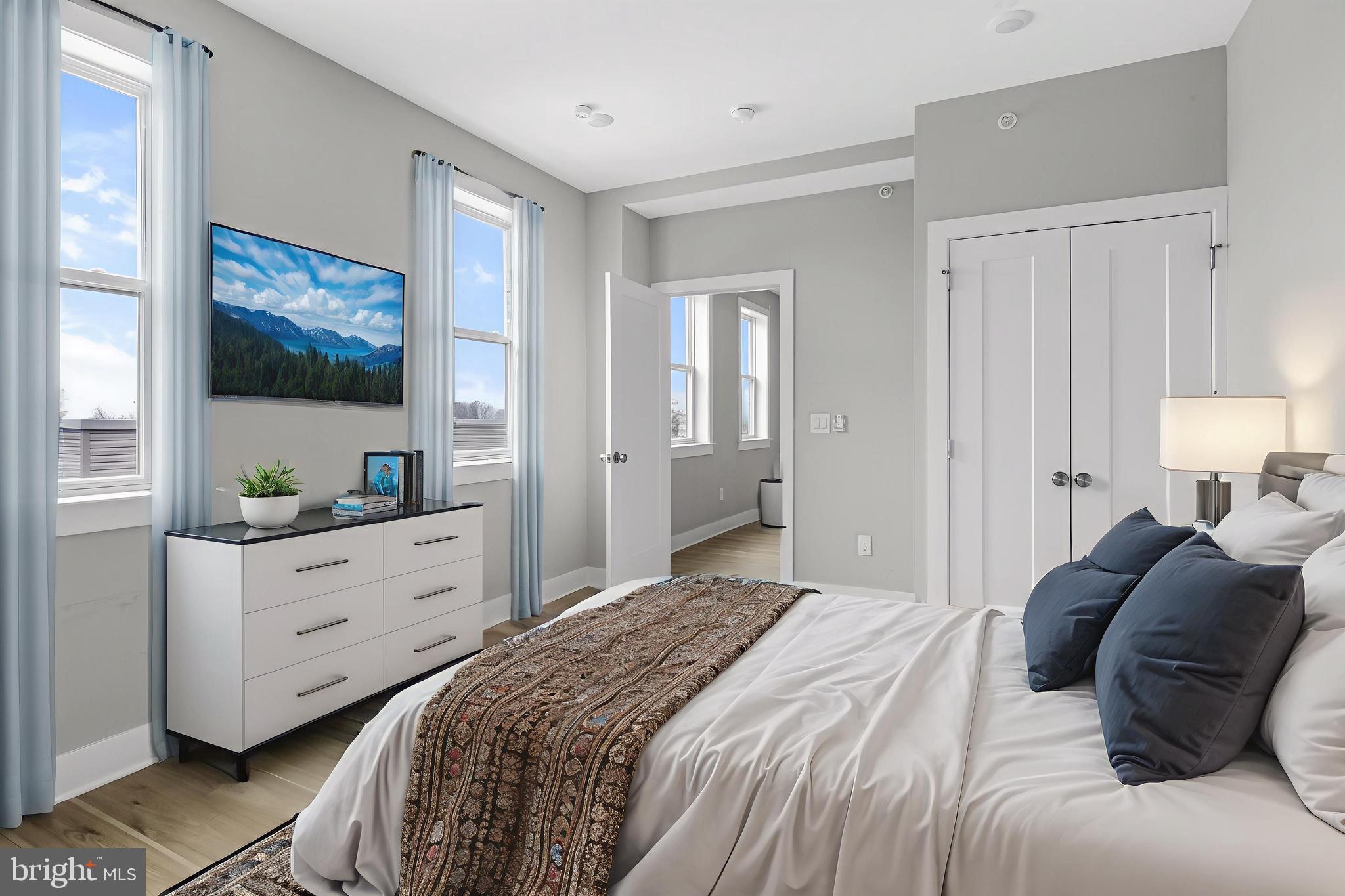 WALNUT HILL - Residential Lease