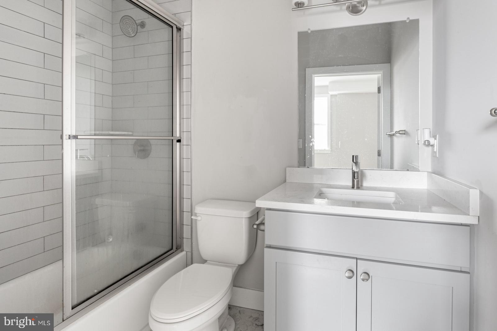 WALNUT HILL - Residential Lease