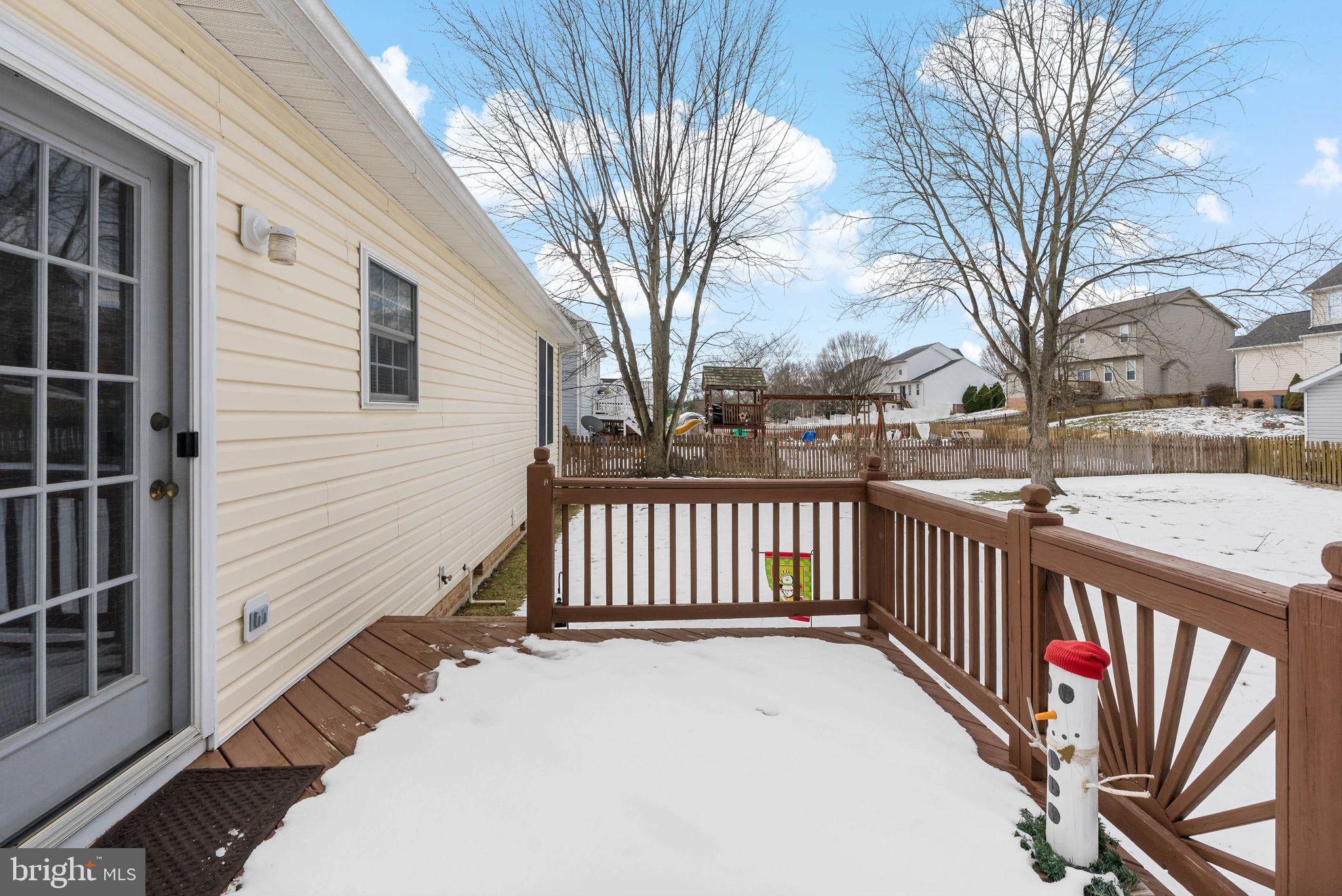 LAUREL RIDGE - Residential