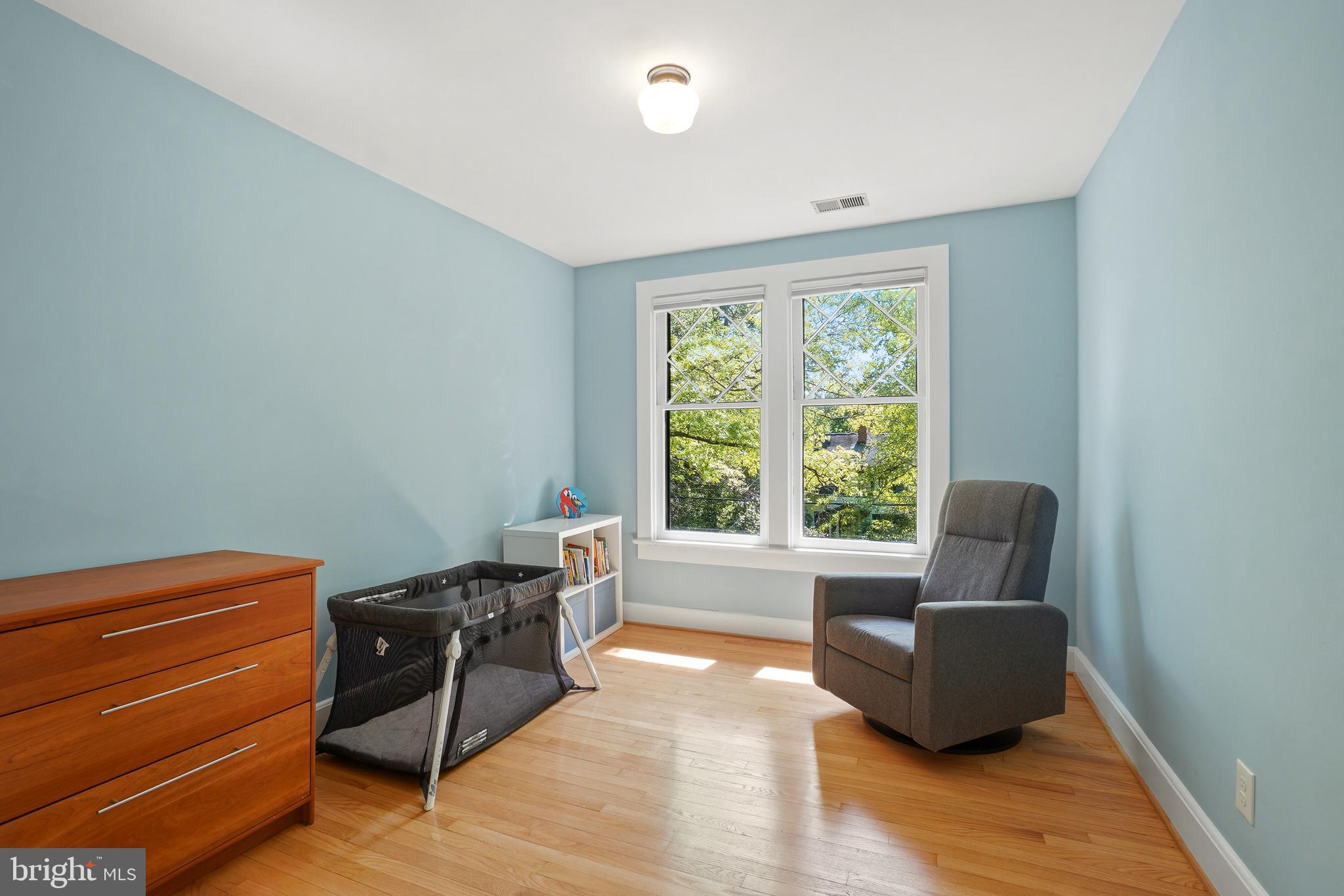 TAKOMA PARK - Residential