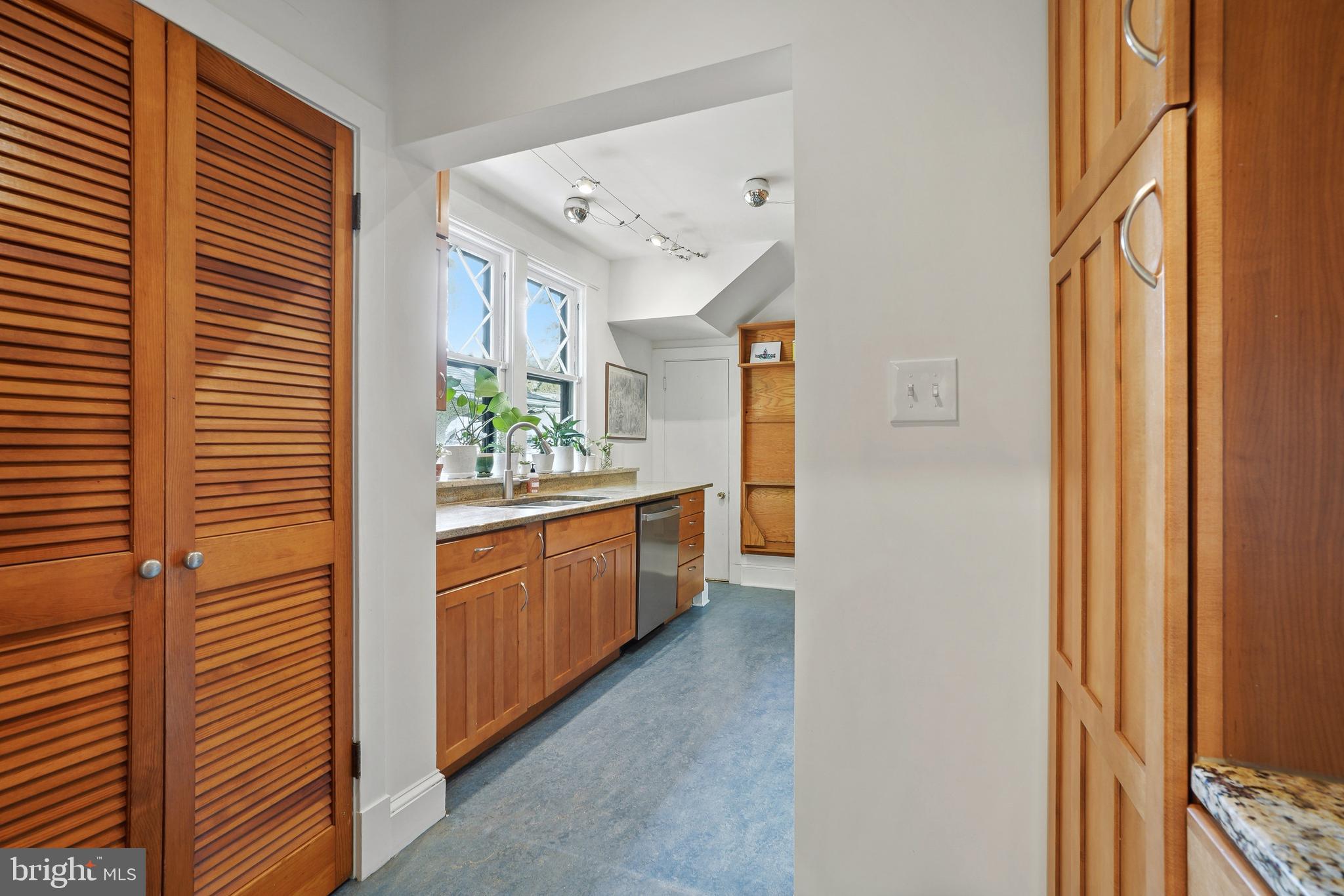 TAKOMA PARK - Residential