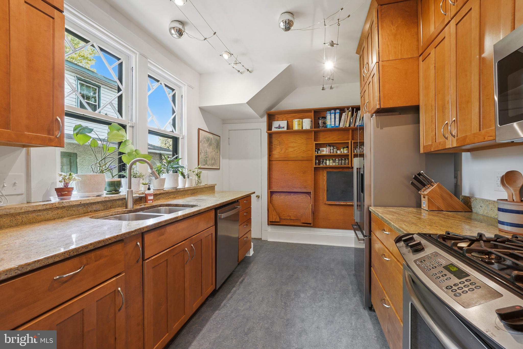 TAKOMA PARK - Residential