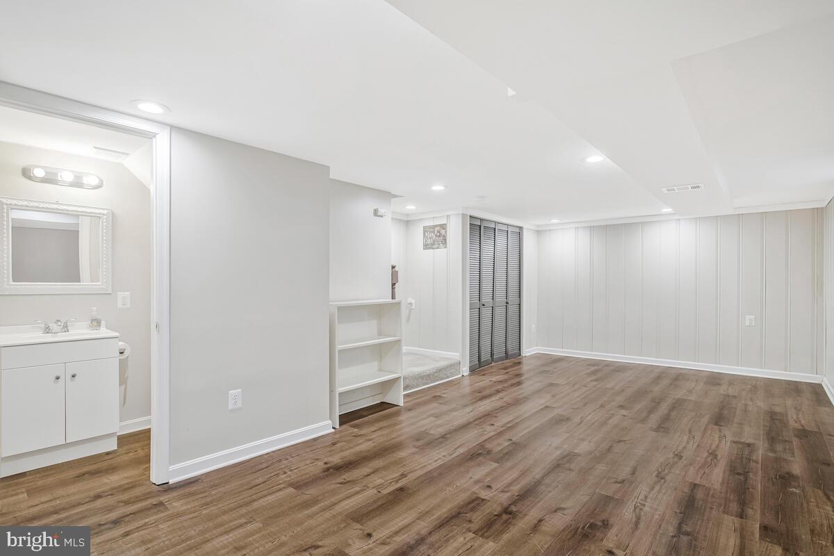 INVERNESS - Residential