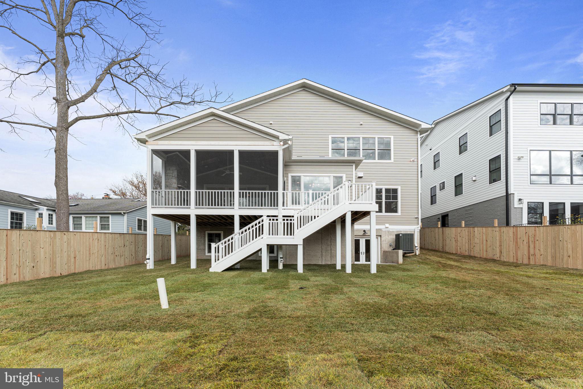 HUNTINGTON TERRACE - Residential