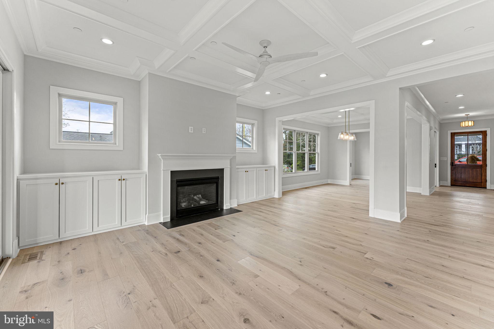 HUNTINGTON TERRACE - Residential