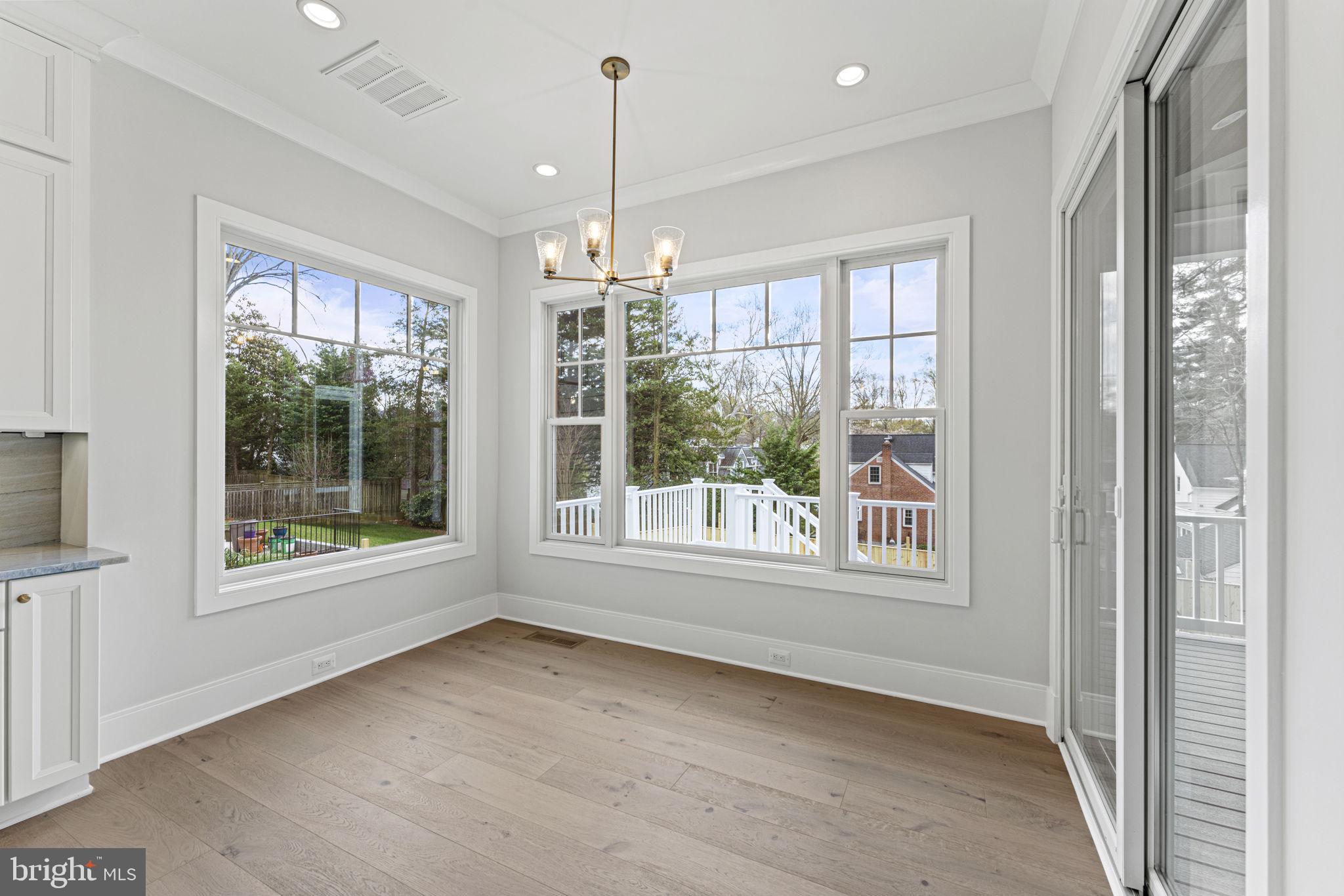 HUNTINGTON TERRACE - Residential