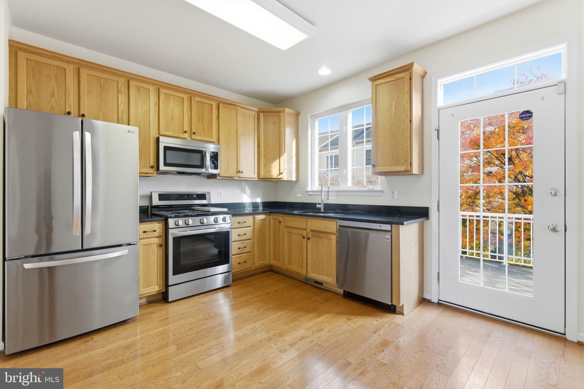 SOUTH RIDING - Residential