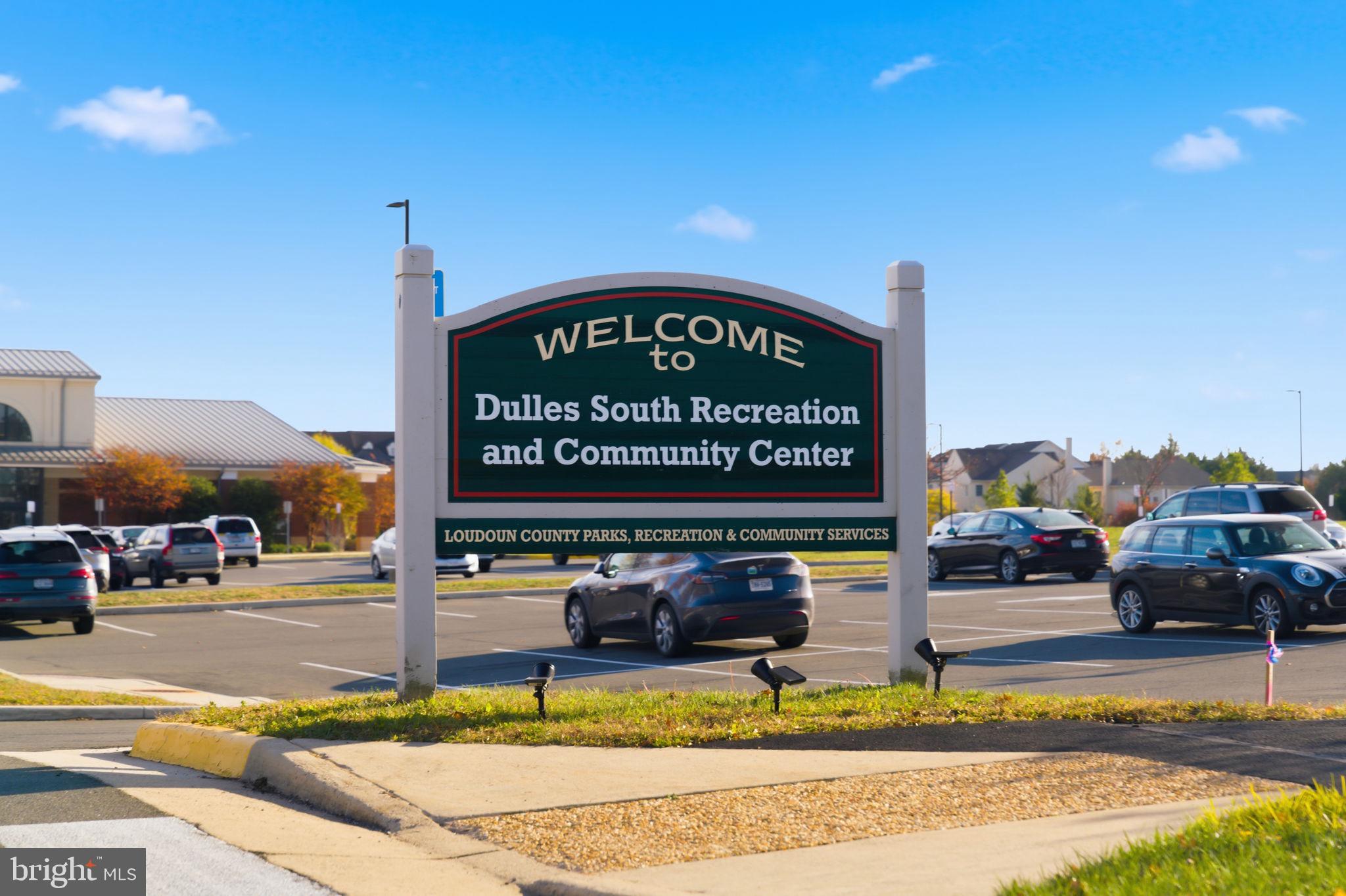 SOUTH RIDING - Residential