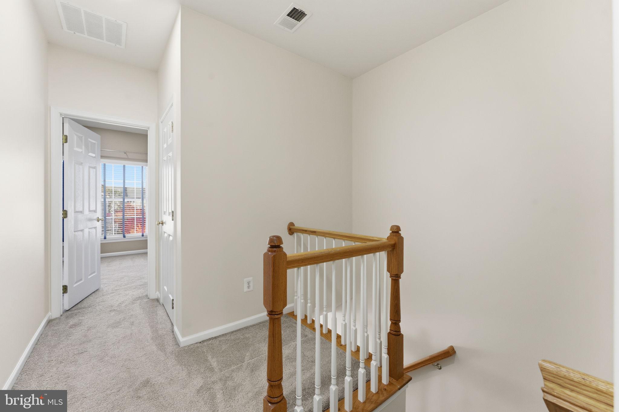 SOUTH RIDING - Residential