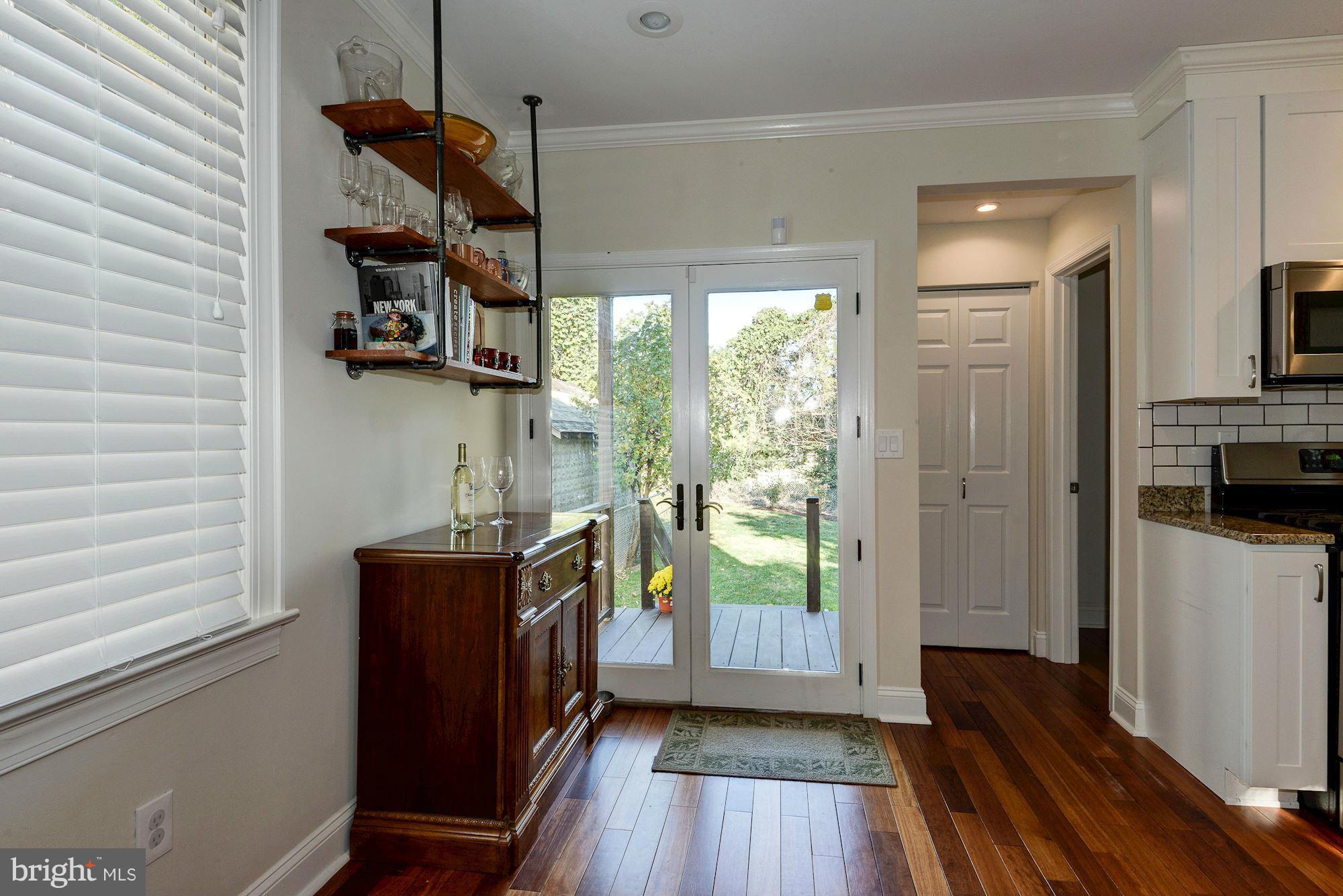 PRESIDENTS HILL - Residential