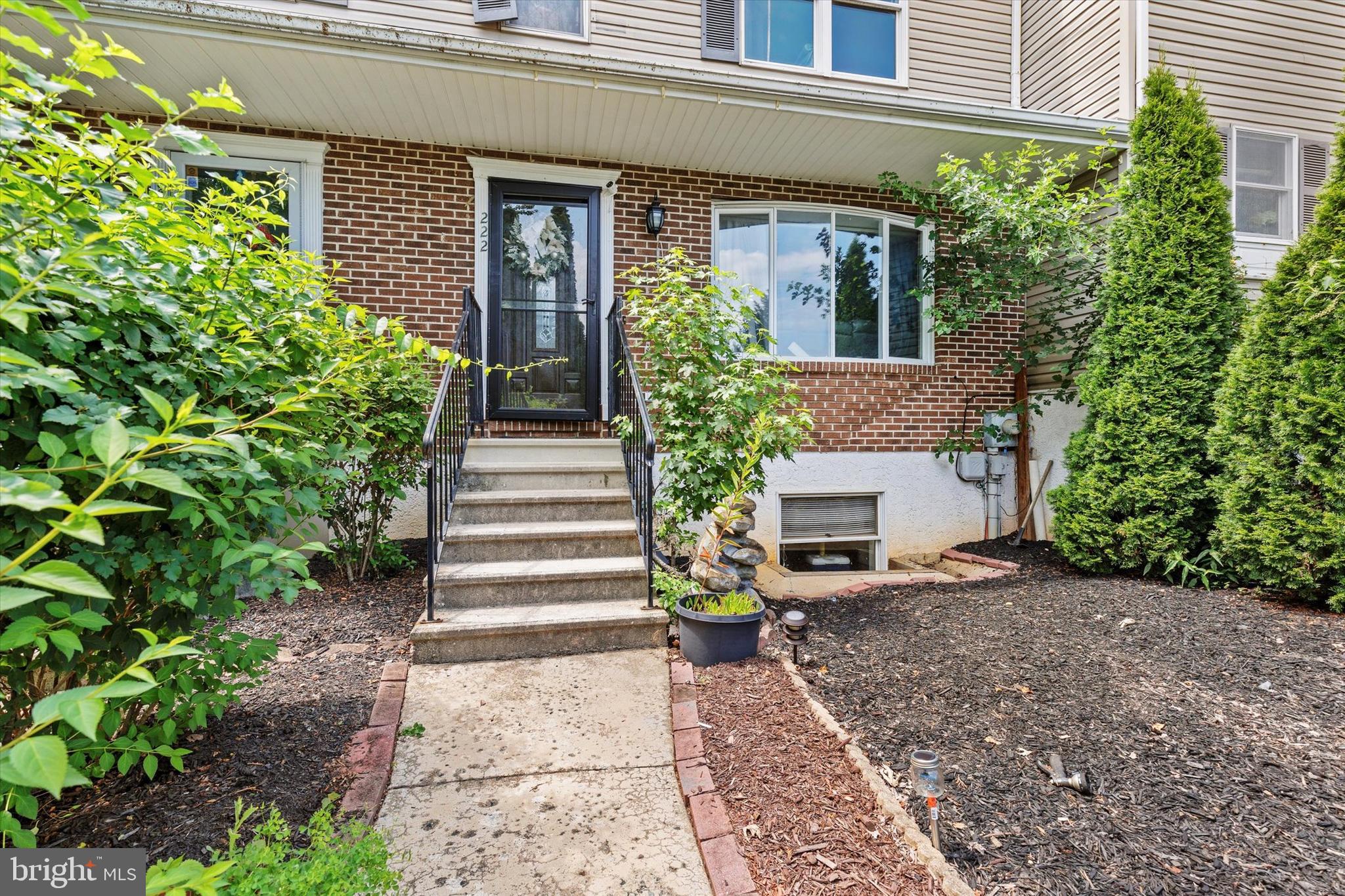 222 POPLAR DRIVE